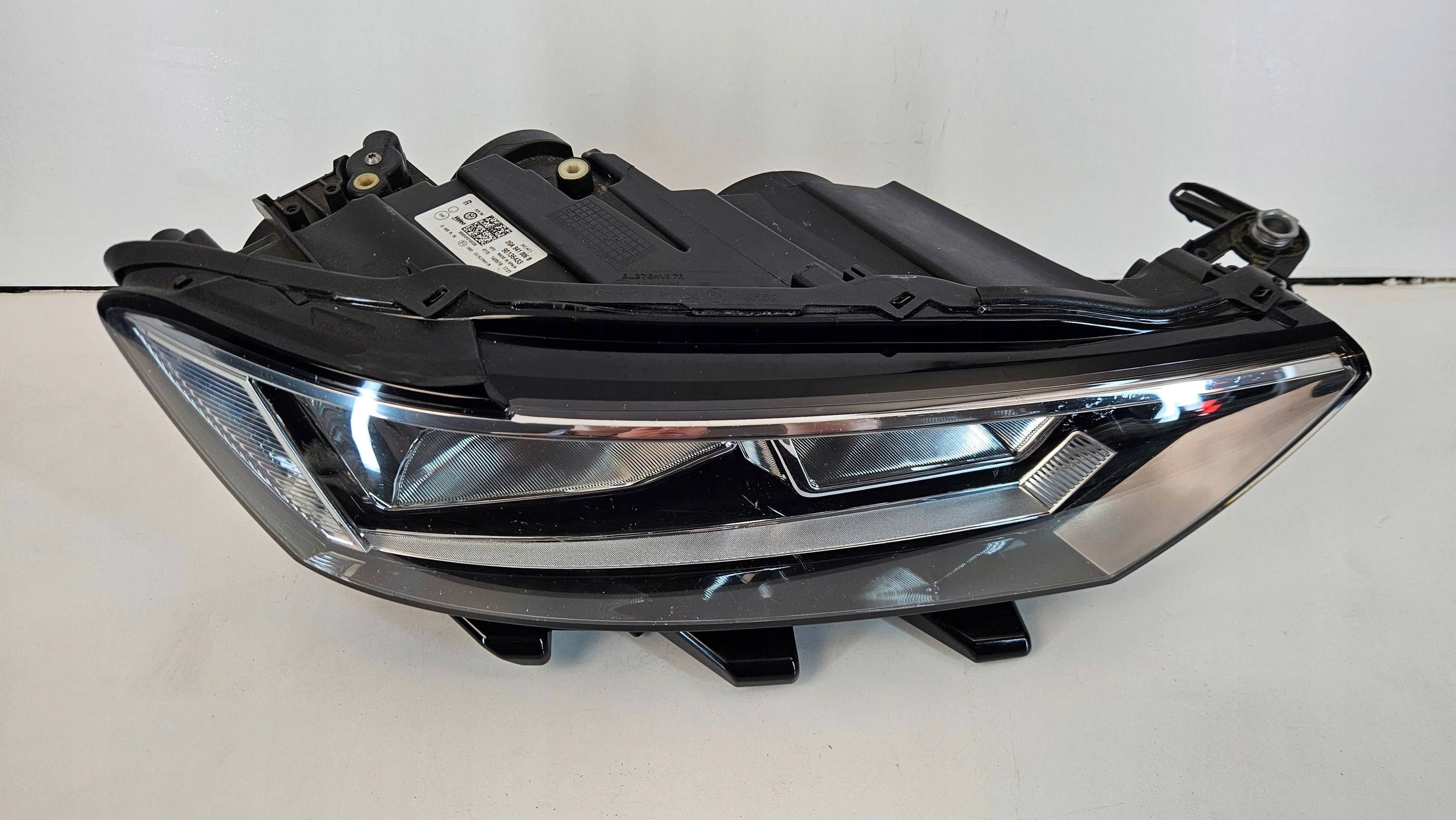 VW T-Roc 2GA light right front front Reflektor 2ga941006b