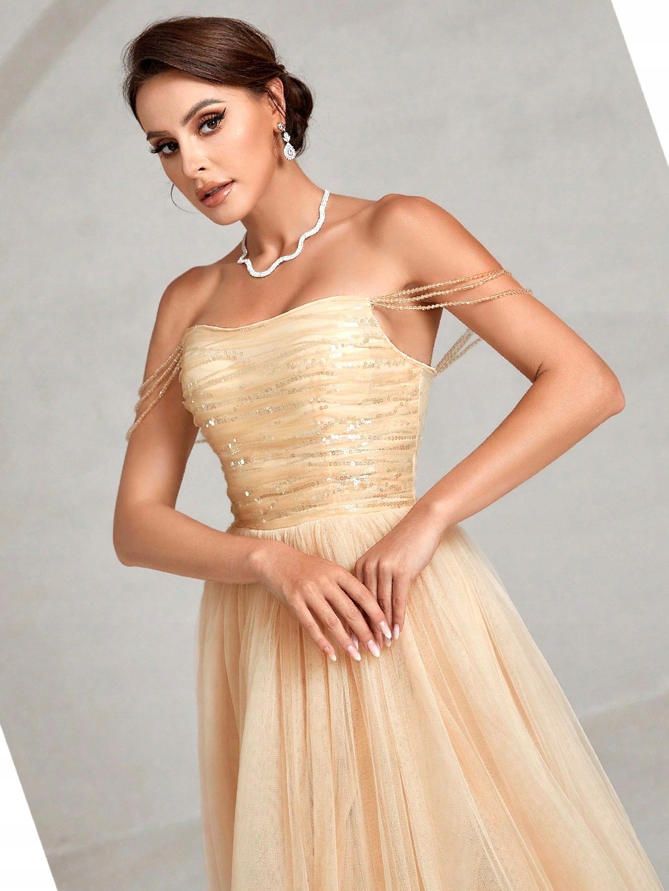 Šaty Flitrová Koktejlová Prošívaná Plesová Tylová Béžová Maxi L 40