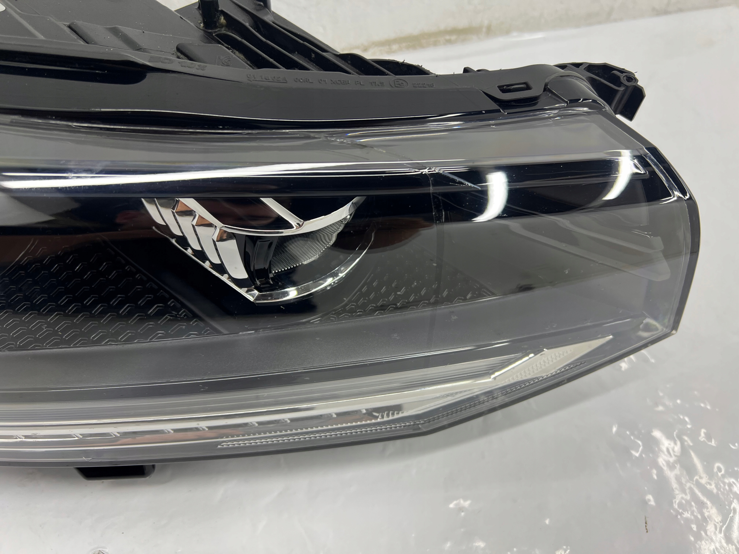 VW T-CROSS right light front REFLEKTOR FULL LED 2GM941036A EUROPA