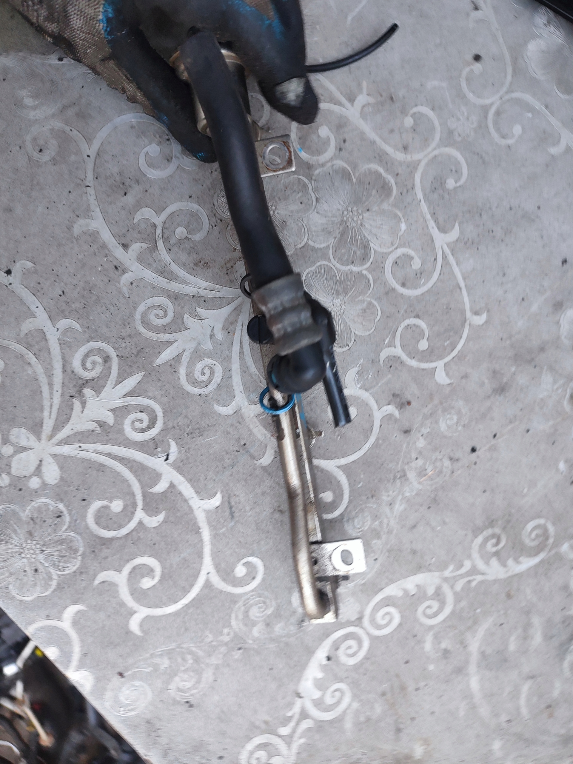 Rampe injection Carburant Opel 1.6 TURBO 0280151342