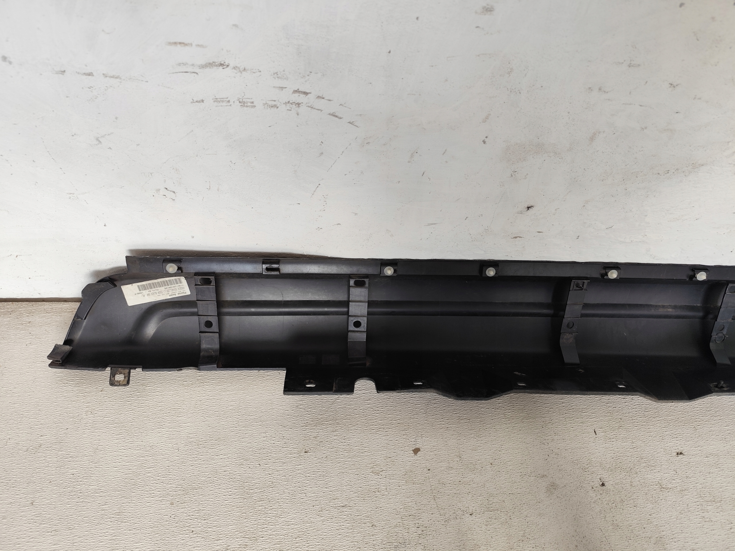 BMW X3 E83 LIFT 2007 moulding threshold m-packet left
