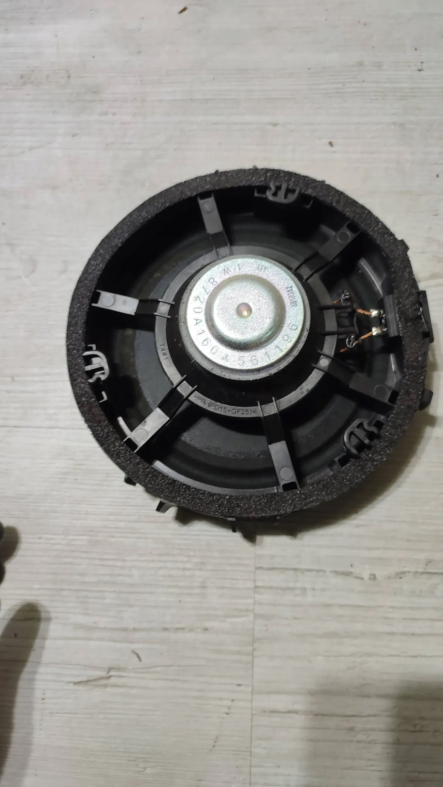 Mitsubishi ASX 18r. 1.6DiD front side left speaker