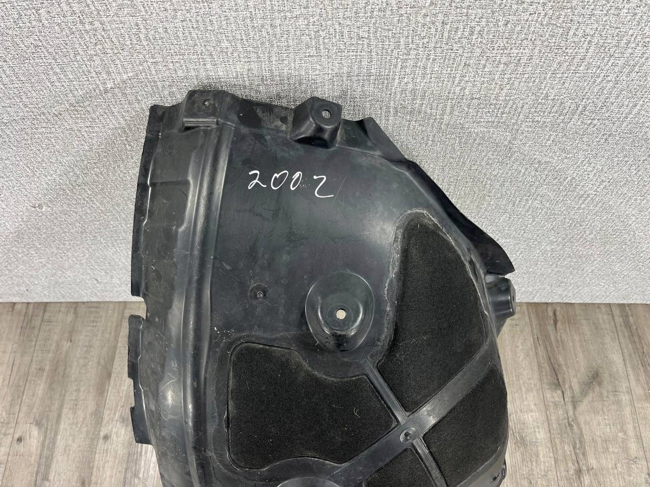 BMW X7 G07 2019-> mudguard right front 7424912