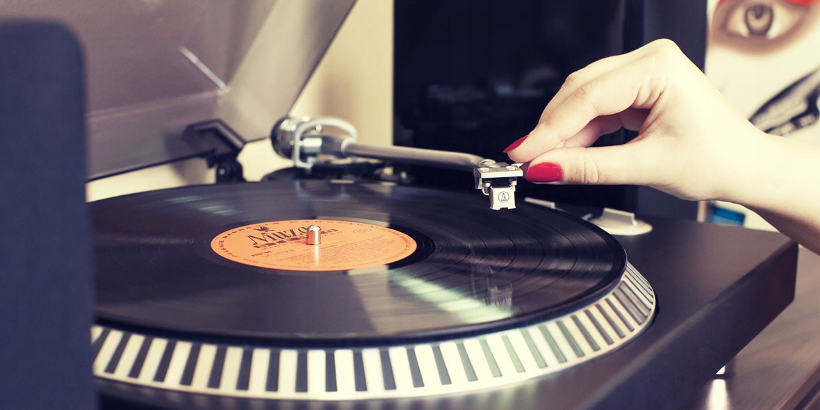 Gramofon Kruger&Matz Nagrywanie USB RCA Głębokość produktu 35 cm