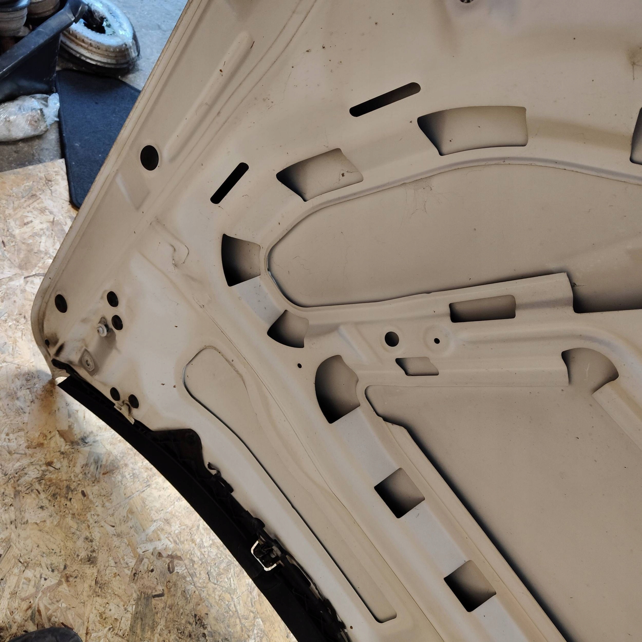 cofano Anteriore BMW X1 E84 biala perla