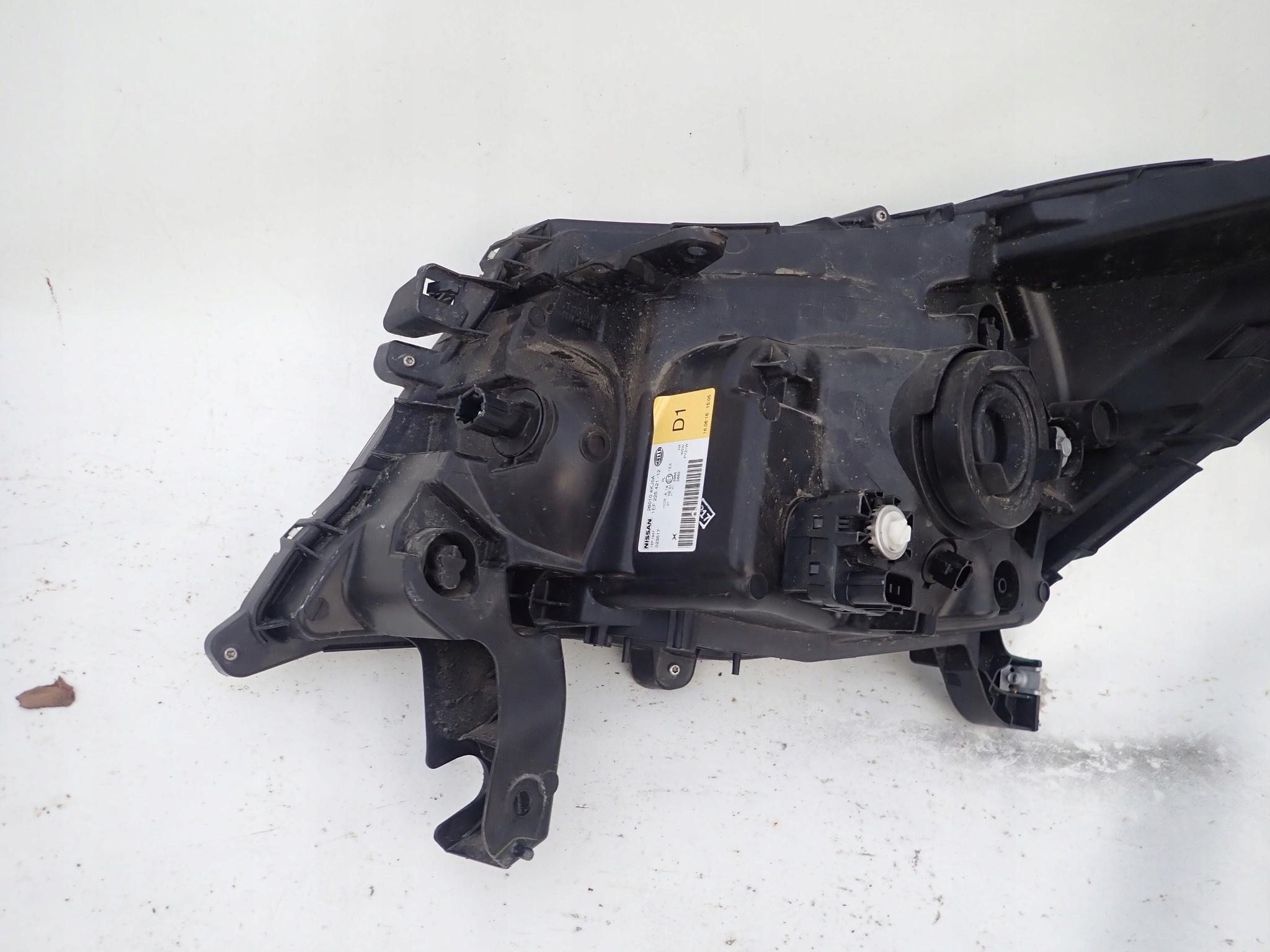 NISSAN NAVARA IV 4 14- light front front right