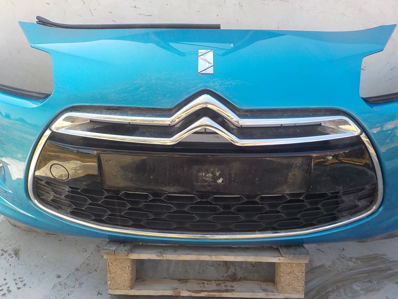 884 CITROEN DS3 LED DRL bumper front front
