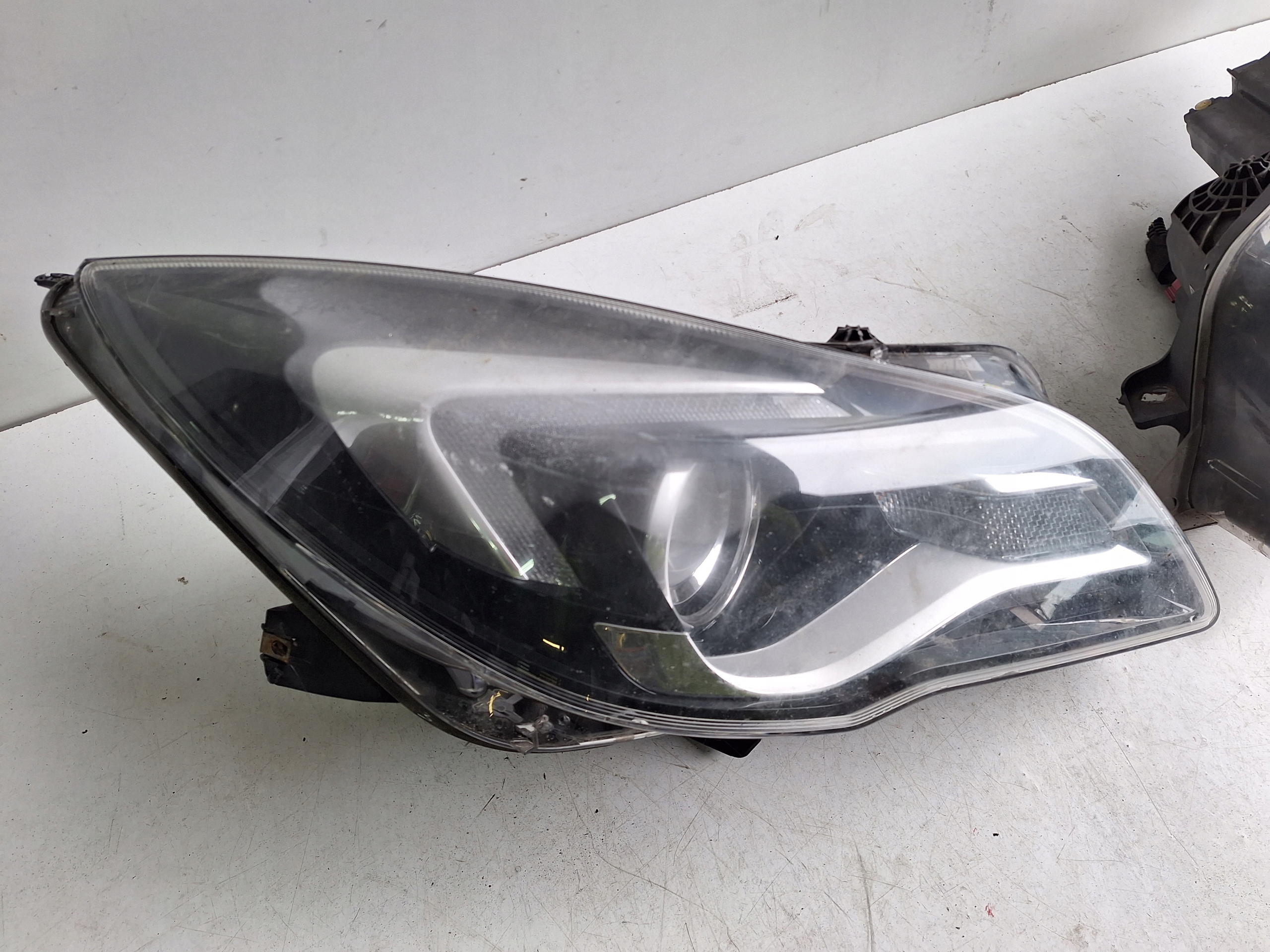 OPEL INSIGNIA A LIFT 13-17 light left + LED UK