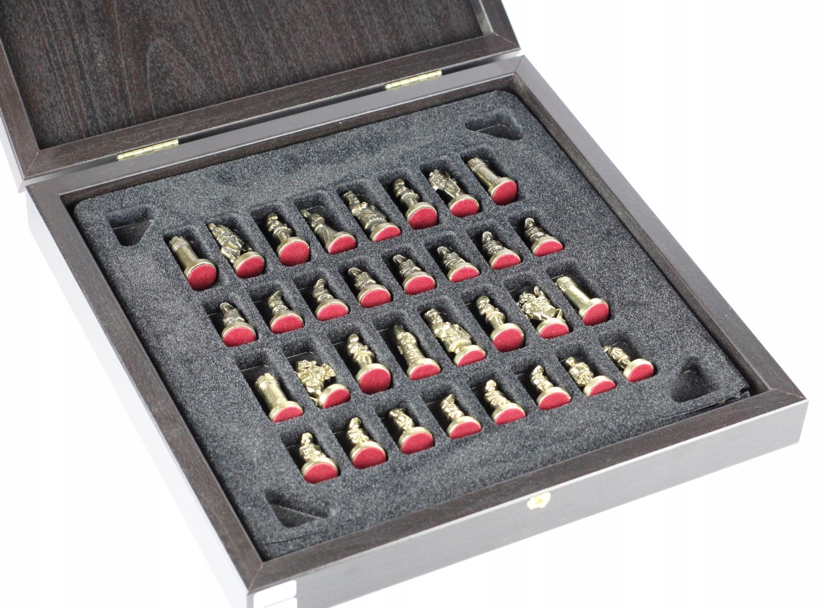 PIĘKNE SZACHY METALOWE MOSIĘŻNE na PREZENT Czas rozgrywki Dłuższy niż 2 godziny