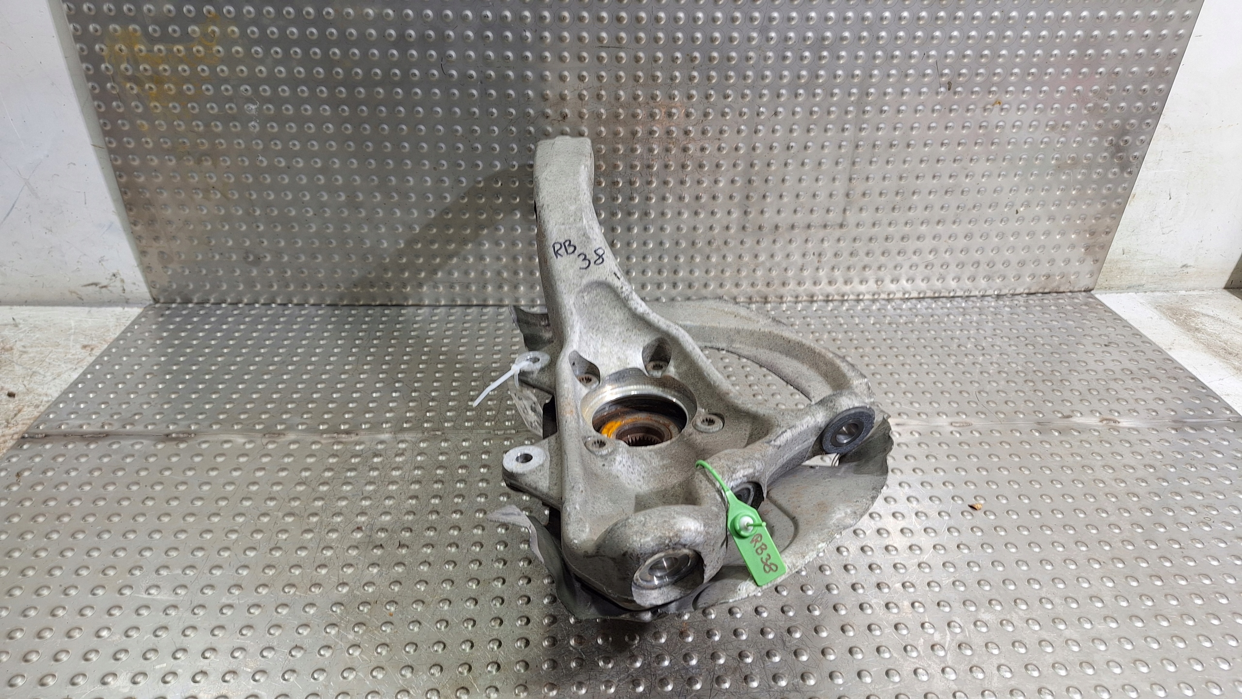 swing left front 6773783 BMW X5 E70 X5 F15 X6 E71 X6 F16