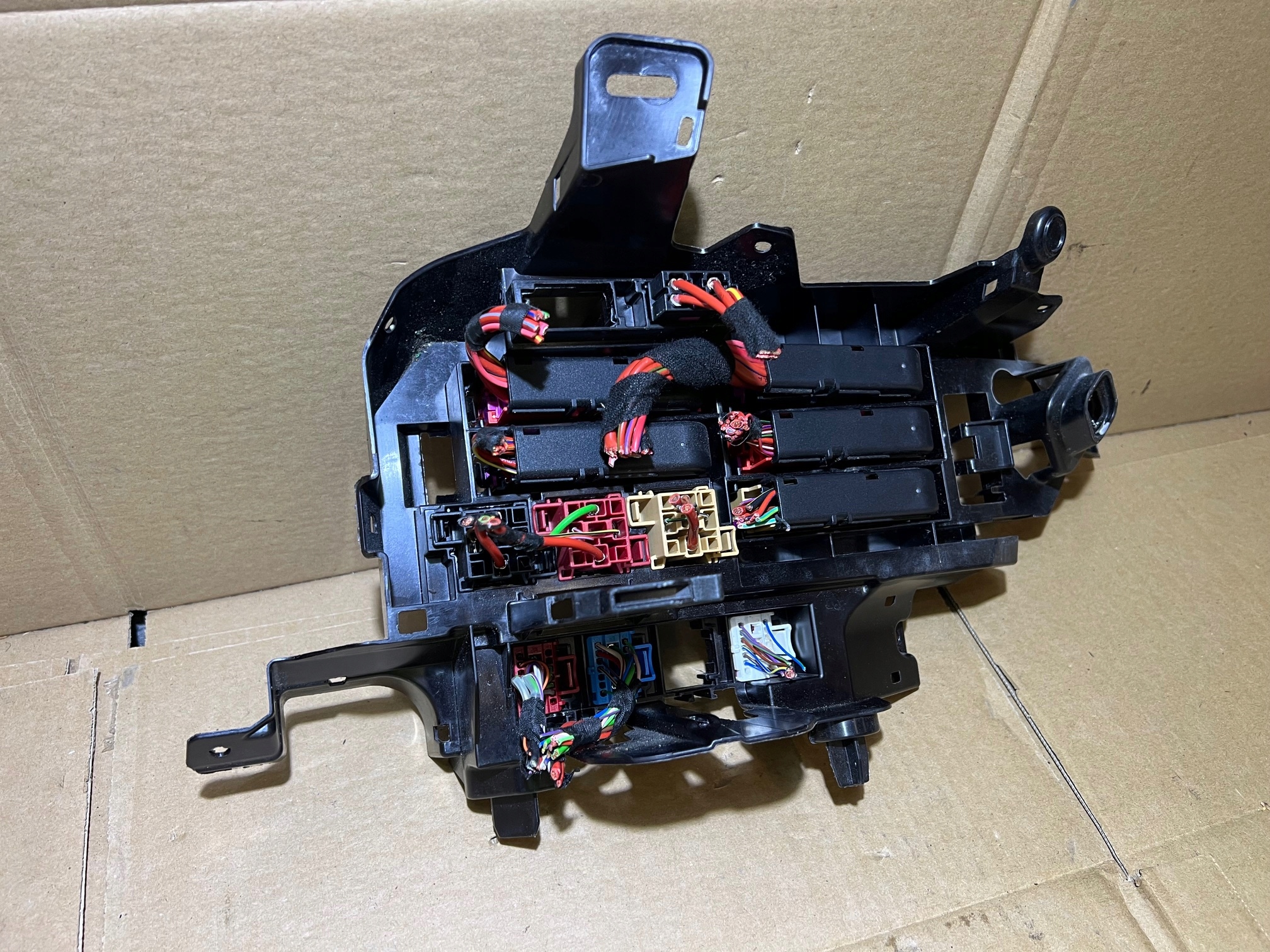 AUDI Q5 80A 2.0 TFSI Module fusibles 80A971845A