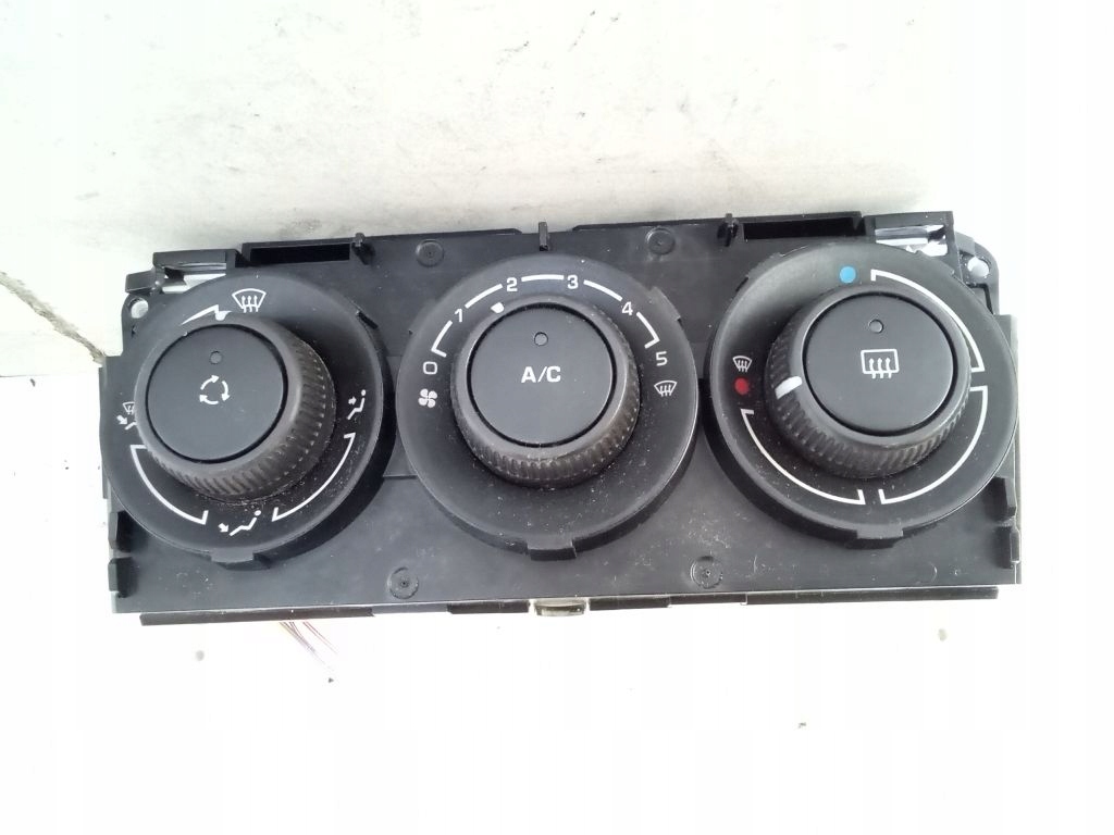 Citroen C3 Picasso control panel air conditioning devices T1001394S