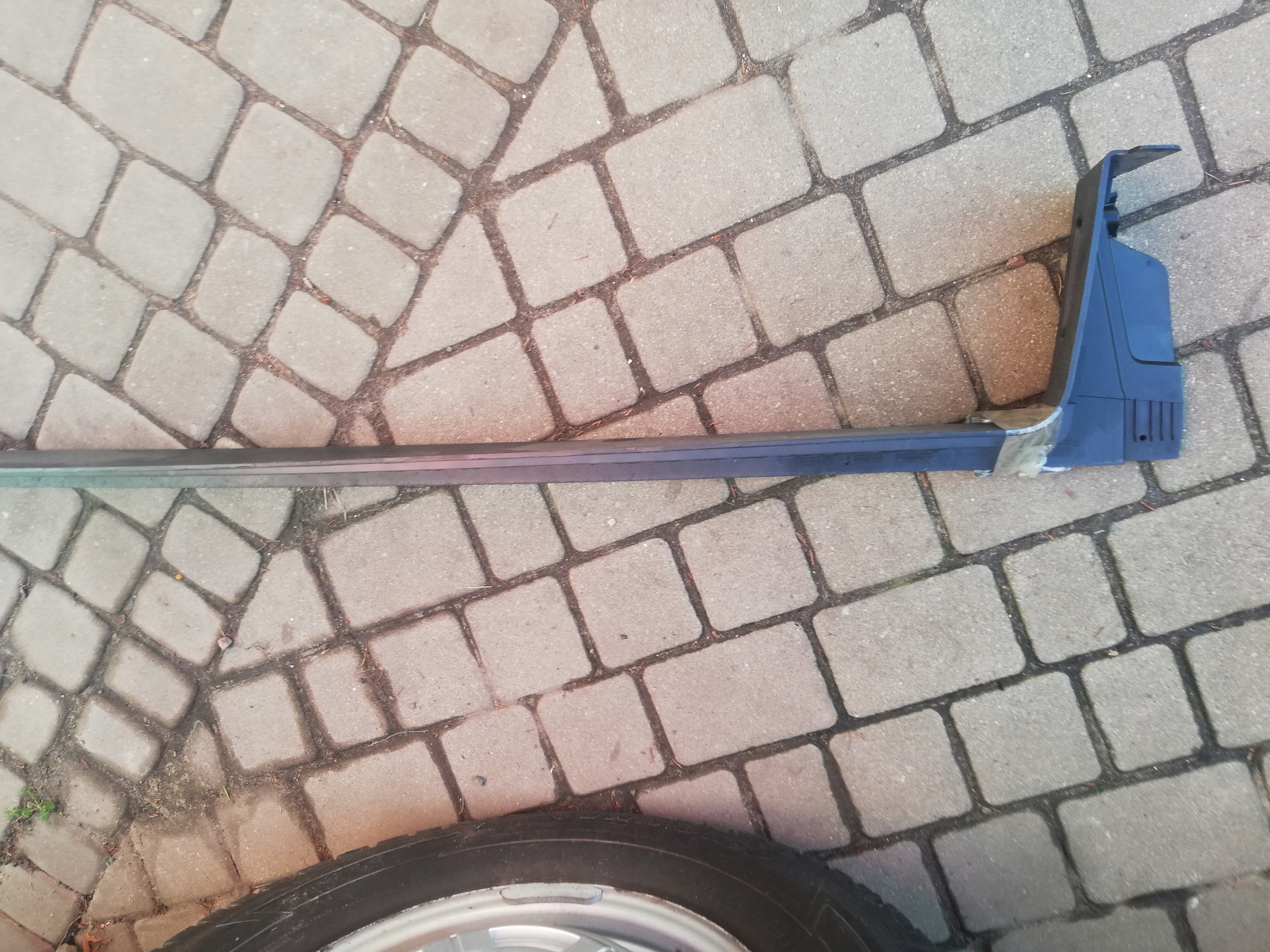 STOPIEŃ/PRÓG DRZWI PRZESUWNE MERC SPRINTER W910 Numer katalogowy części A9106861900