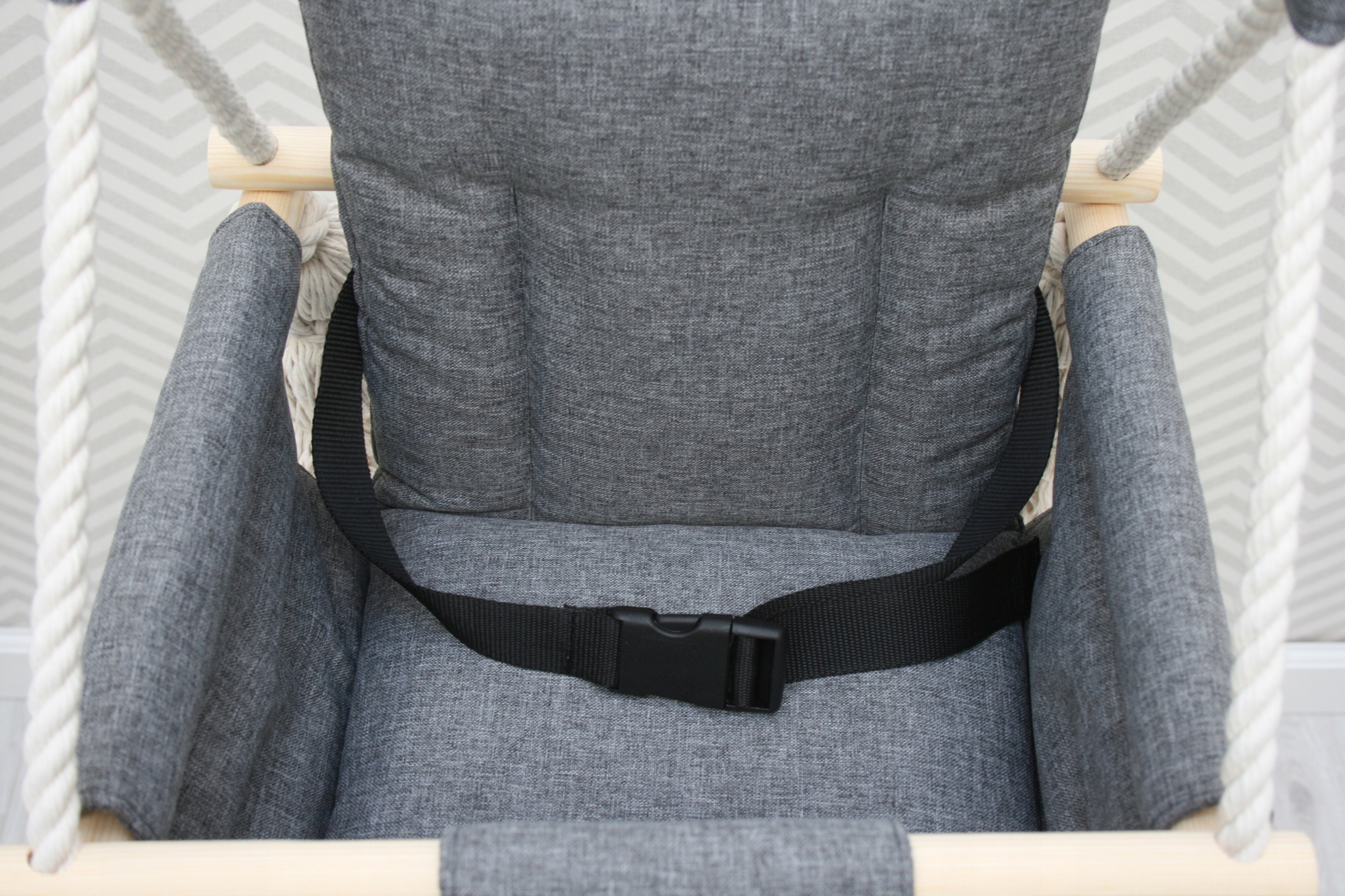 HUŚTAWKA dla dzieci do pokoju ogrodu USZTYWNIONA pas i haki len CE Materiał drewno