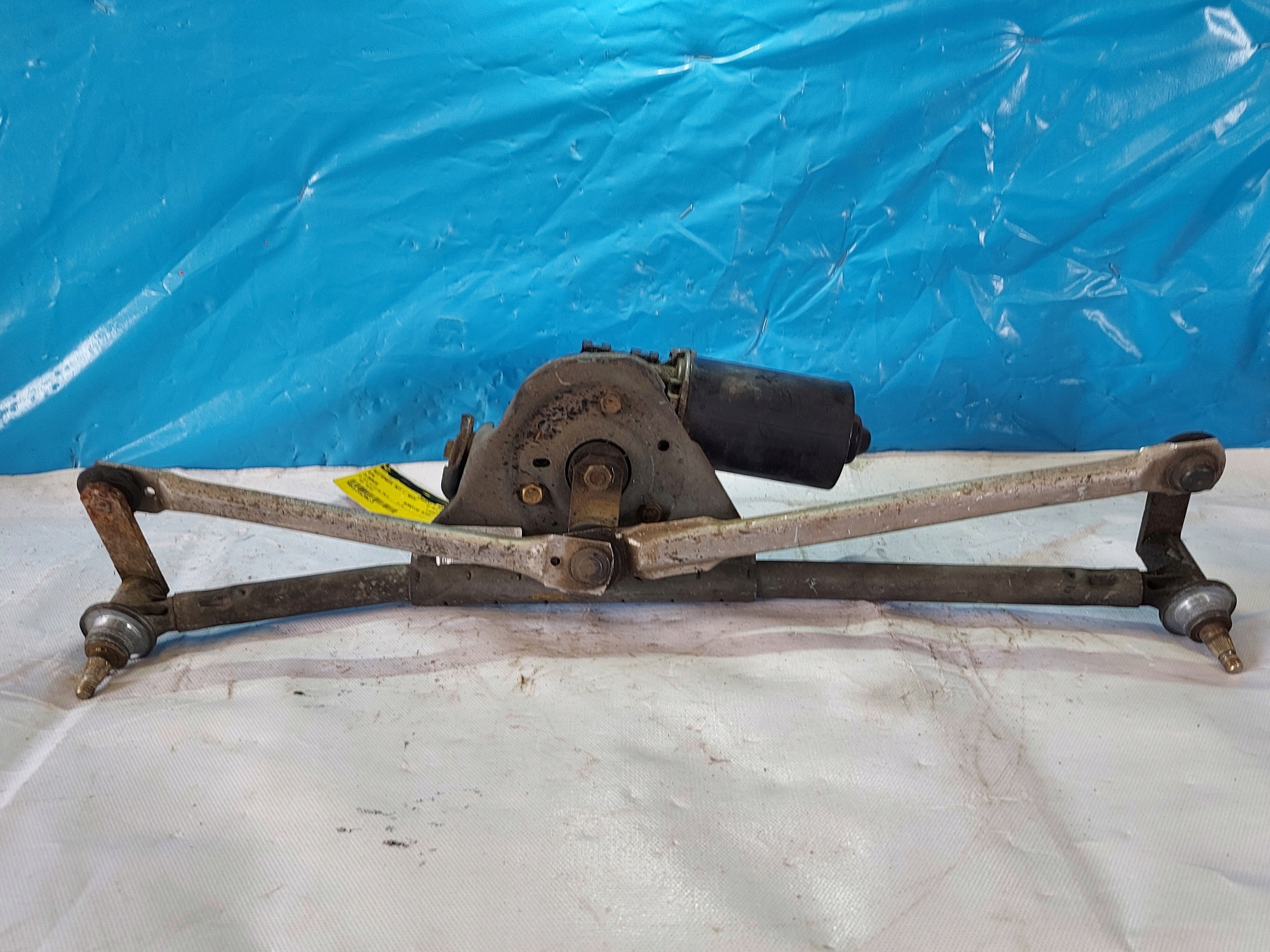 wiper mechanism BMW E36 1387027 front