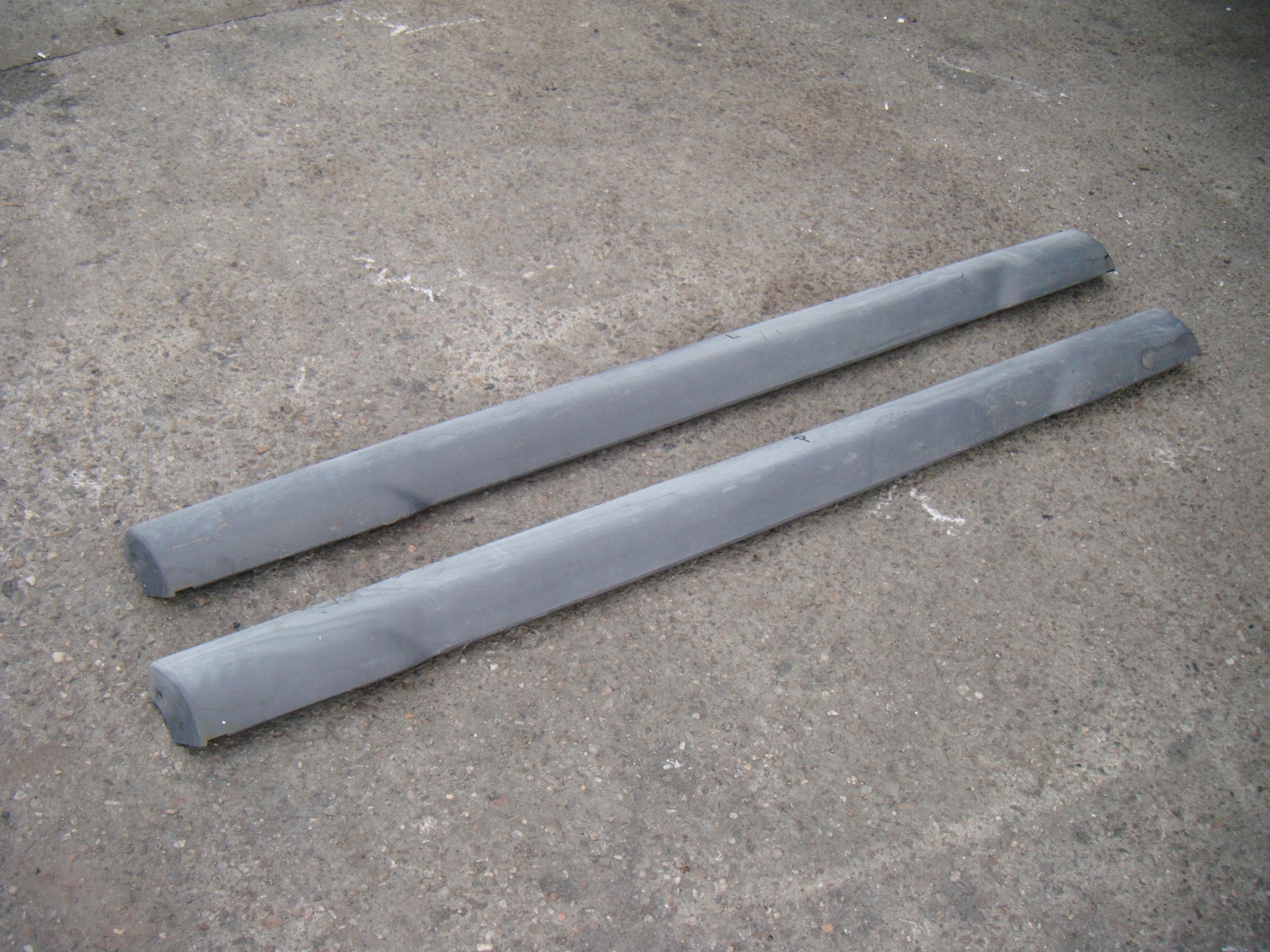 GRAND CHEROKEE WJ 98- LISTWA PROGOWA PRAWA LEWA