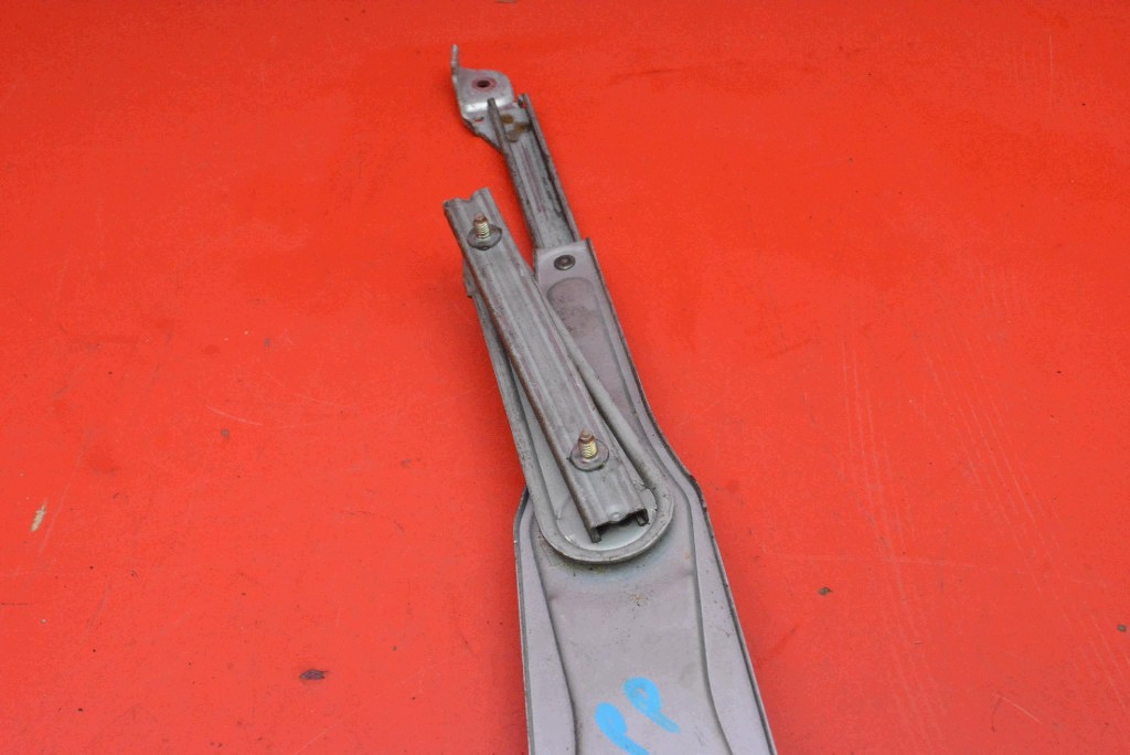 window regulator right front EU SUBARU LEGACY 4 IV KOMBI 03-09