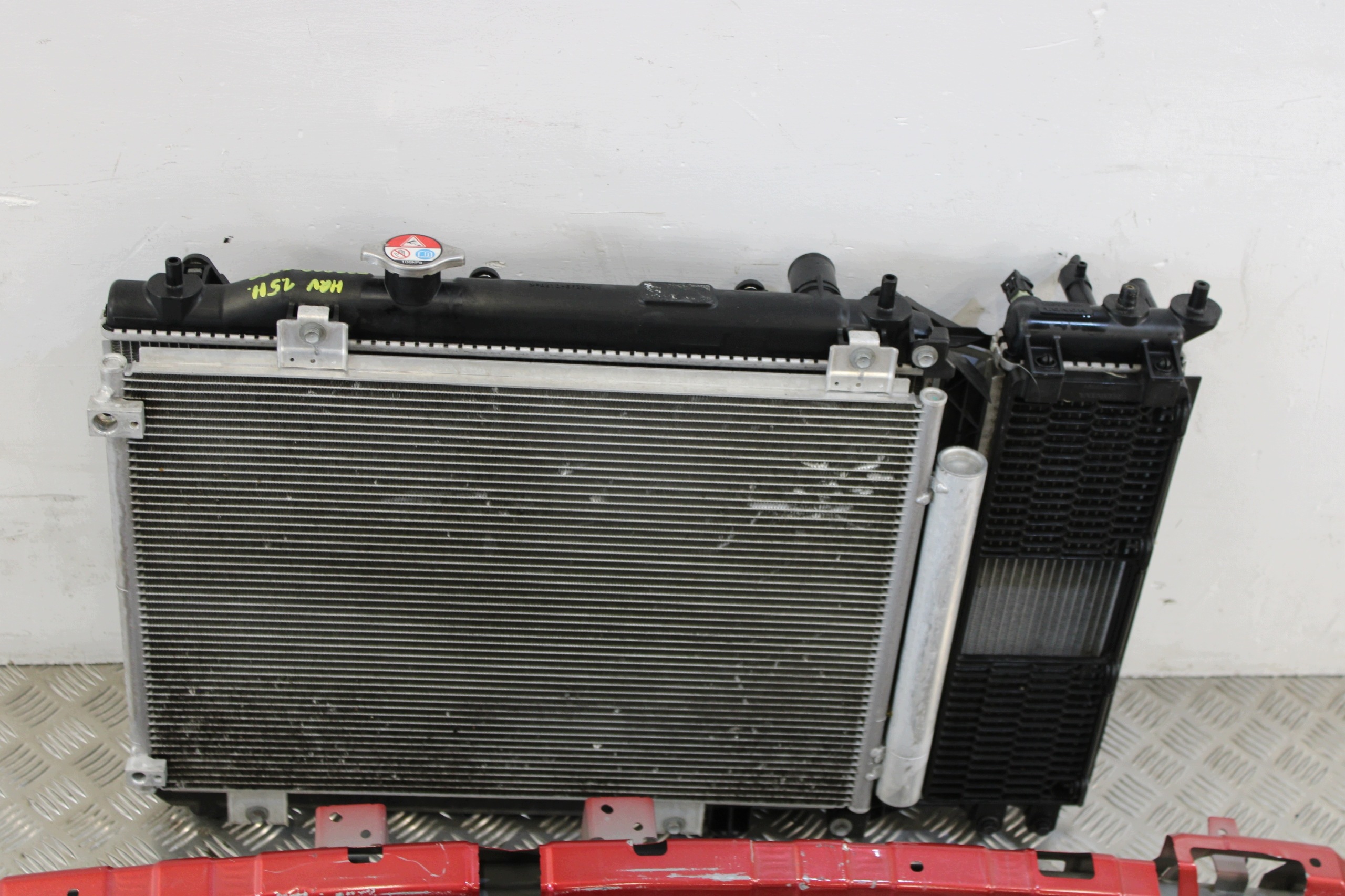 support panel for radiators front radiator pillar HONDA HRV H-RV III 3 2021- 1,5H