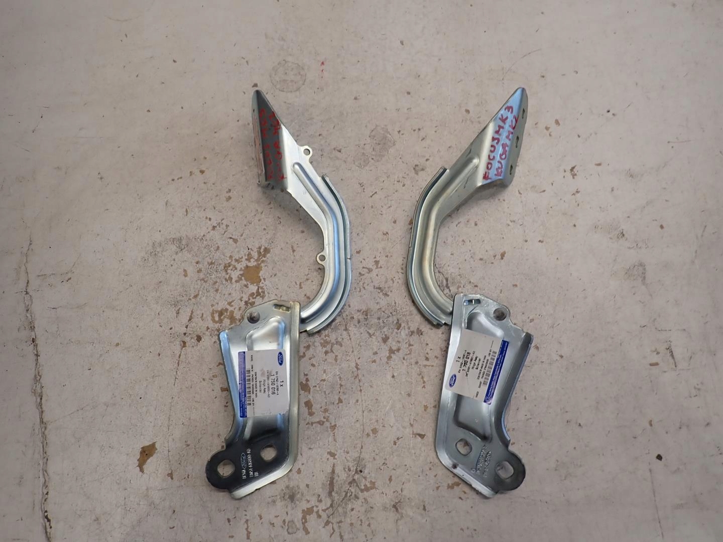 hinge bonnets right left FORD KUGA MK2 BM51-A16801-AD BM51-A16800-AD