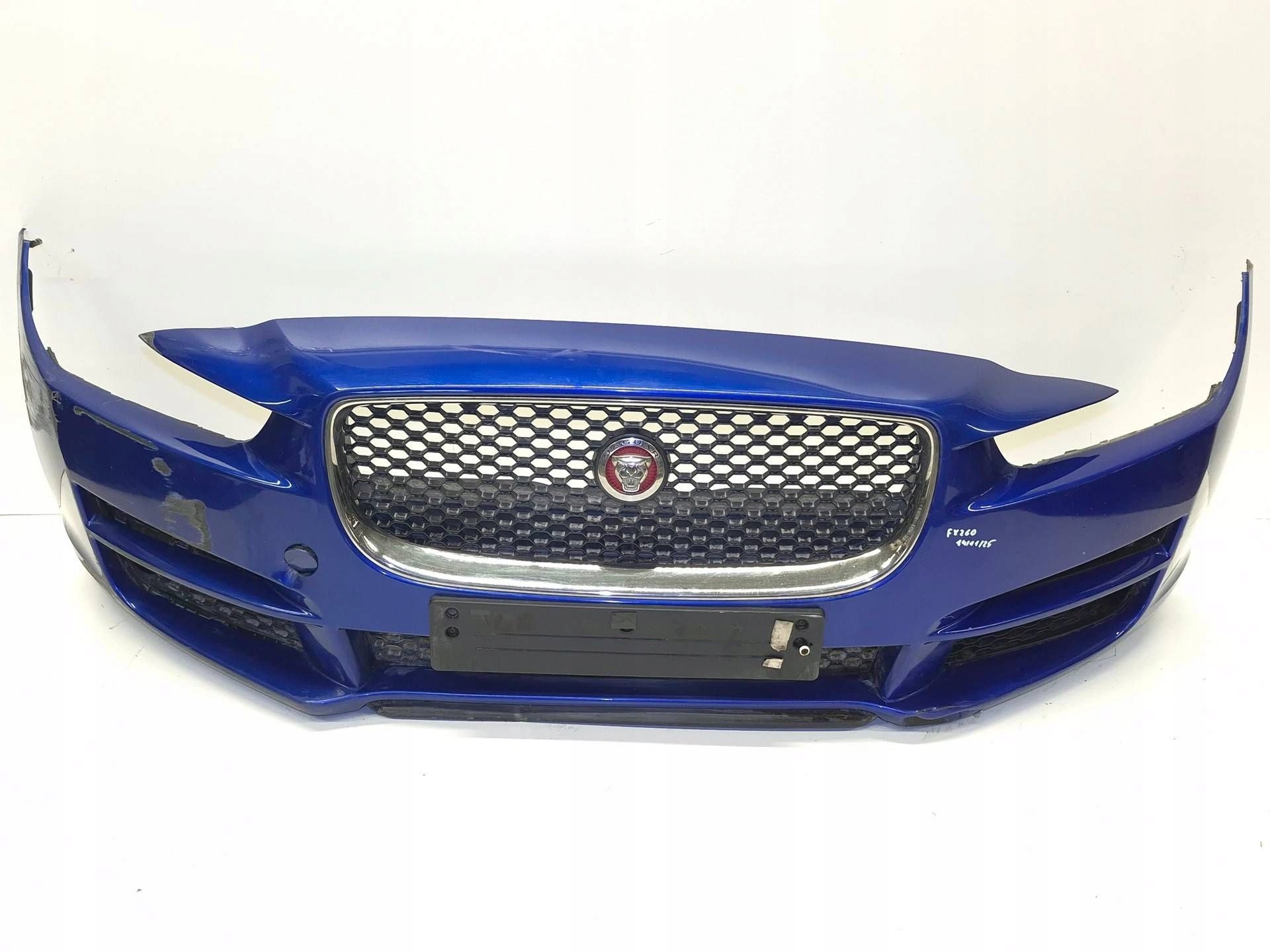 bumper front front grill JAGUAR XE X760