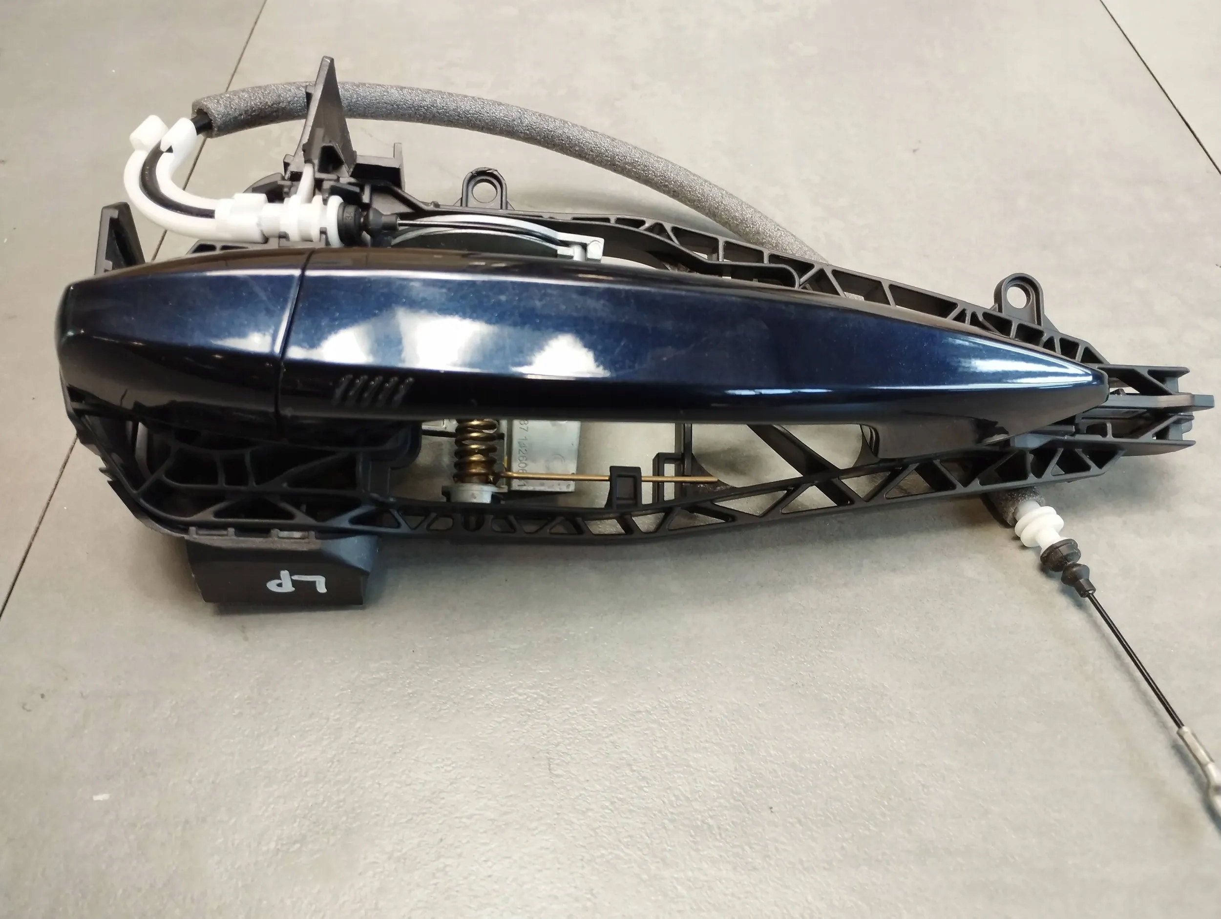 BMW X5 F15 handle left front 416 KEYLESS ANGLIK