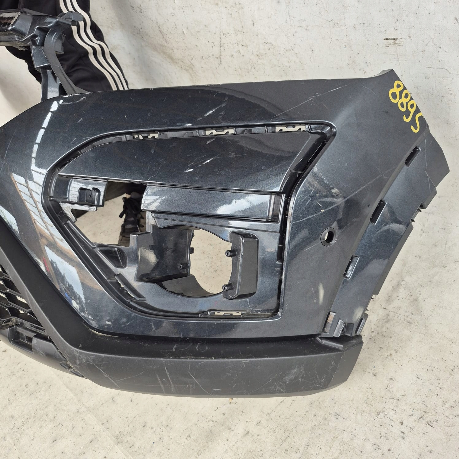 DACIA SANDERO III 3 STEPWAY 20-> bumper front front PDC