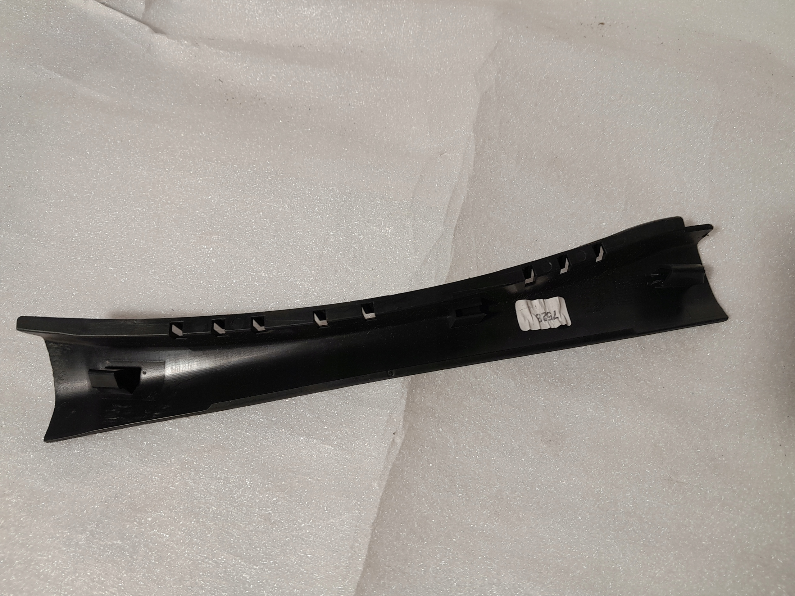 AUDI A3 S3 8V moulding consoles left 8V0868203