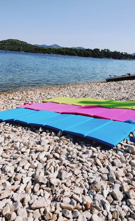 MATA PLAŻOWA GRUBA 3 CM SUPER NA KAMIENISTE PLAŻE Rodzaj mata