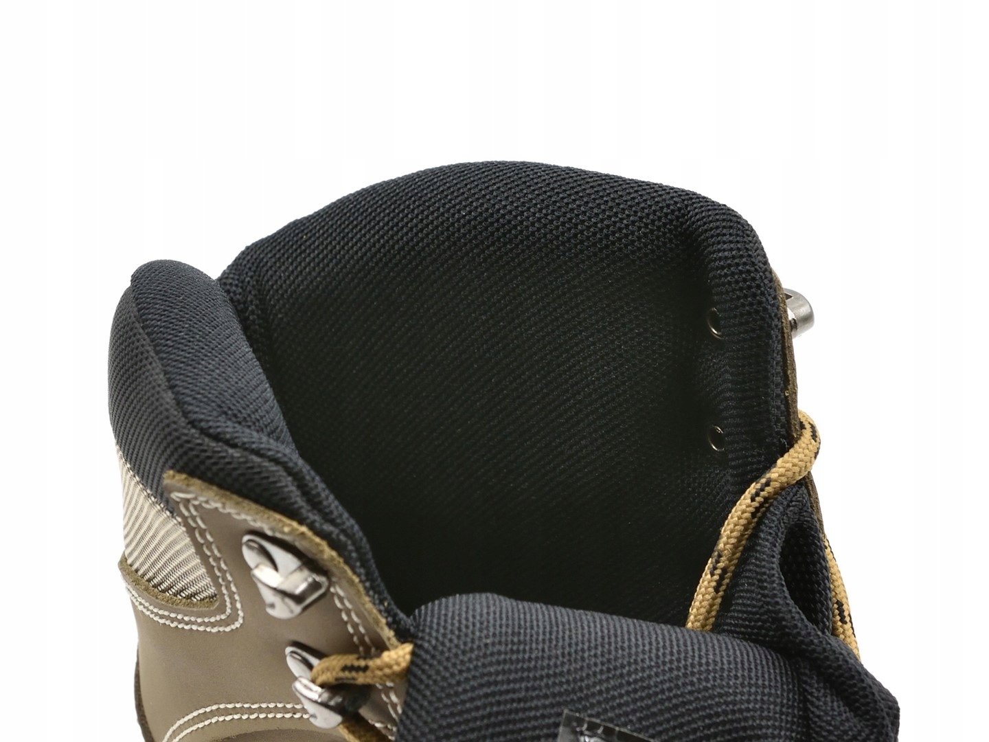 Buty ochronne model nr 7 nubuk wysokie S3 SRC - r. 45 (10) Sezon zima