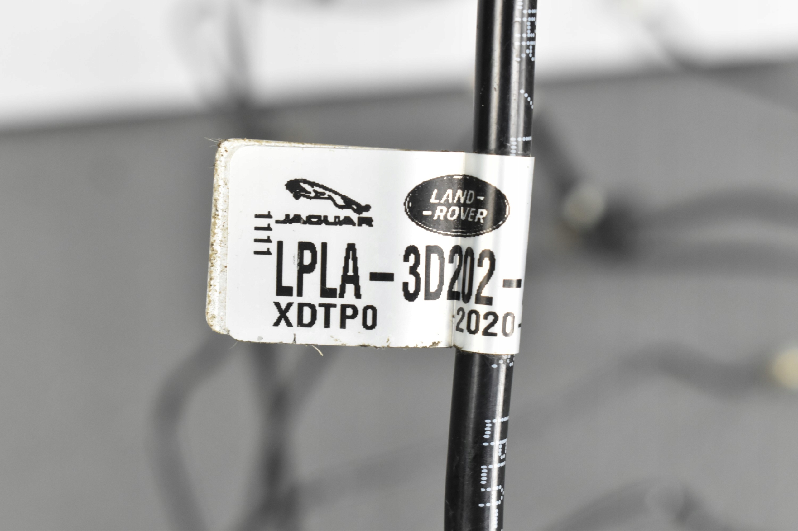 PRZEWODY ZAWIESZENIA PNEUMATYCZNEGO LAND ROVER DEFENDER L663 2020- Numer katalogowy oryginału LPLA-3C253-AB