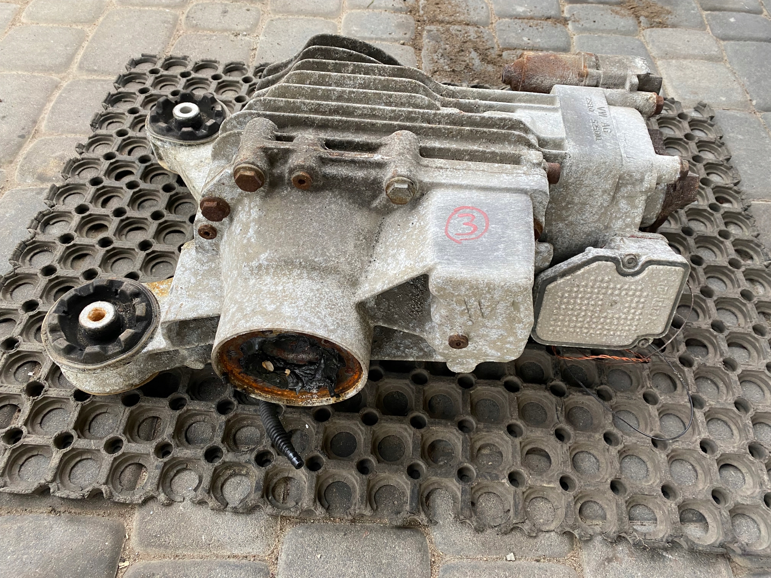 AUDI A4 B8 Q3 A5 differenciál differenciál differenciál hátsó HALDEX NWU