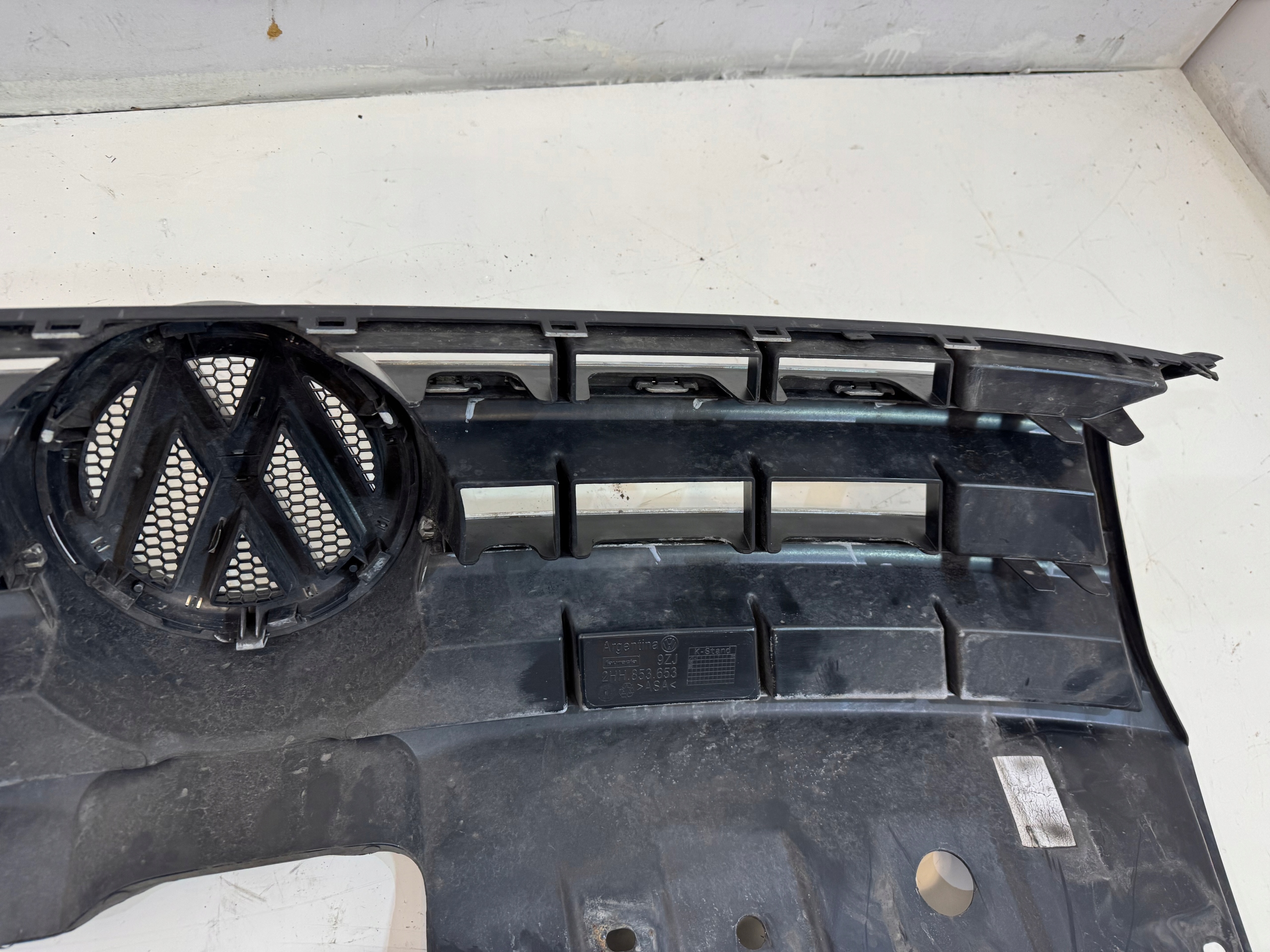 VW Amarok I 2H Kühlergrill FRONTGRILL Kühlergitter 2HH853653 - Thumbnail 10