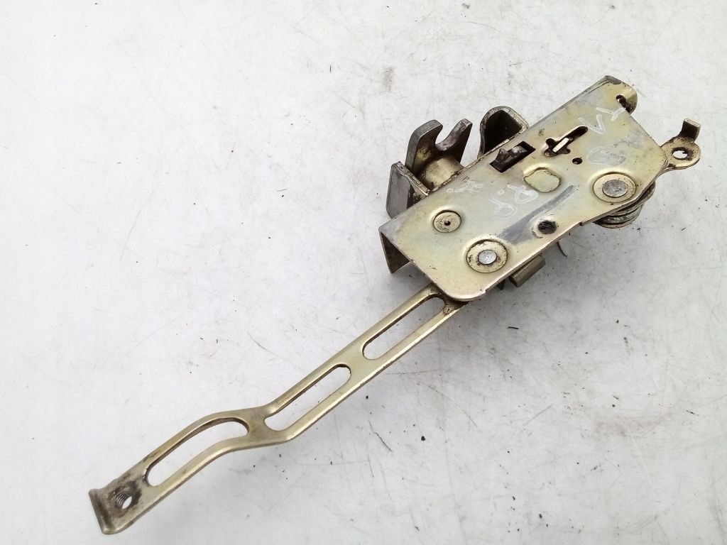 Mercedes T1 208 Kaczka lock right front front