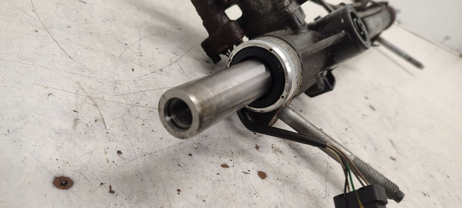 Boîte direction Citroen C6 2,7 HDI