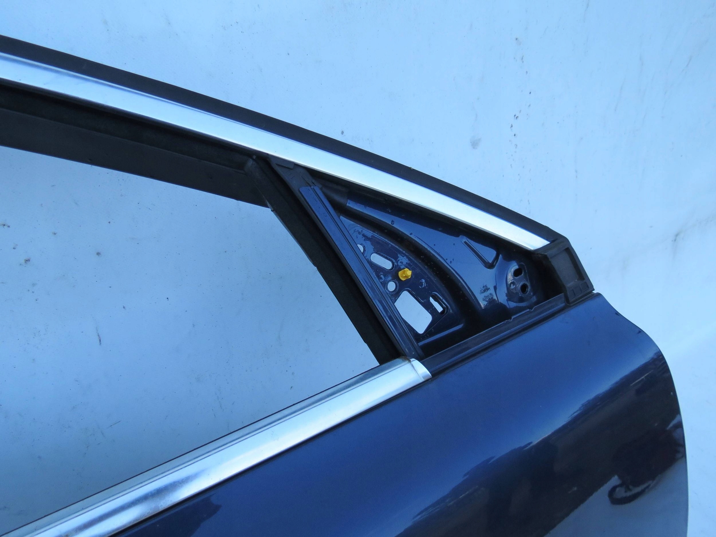 door front right Volvo V70 III S80 II Lakier 498-46