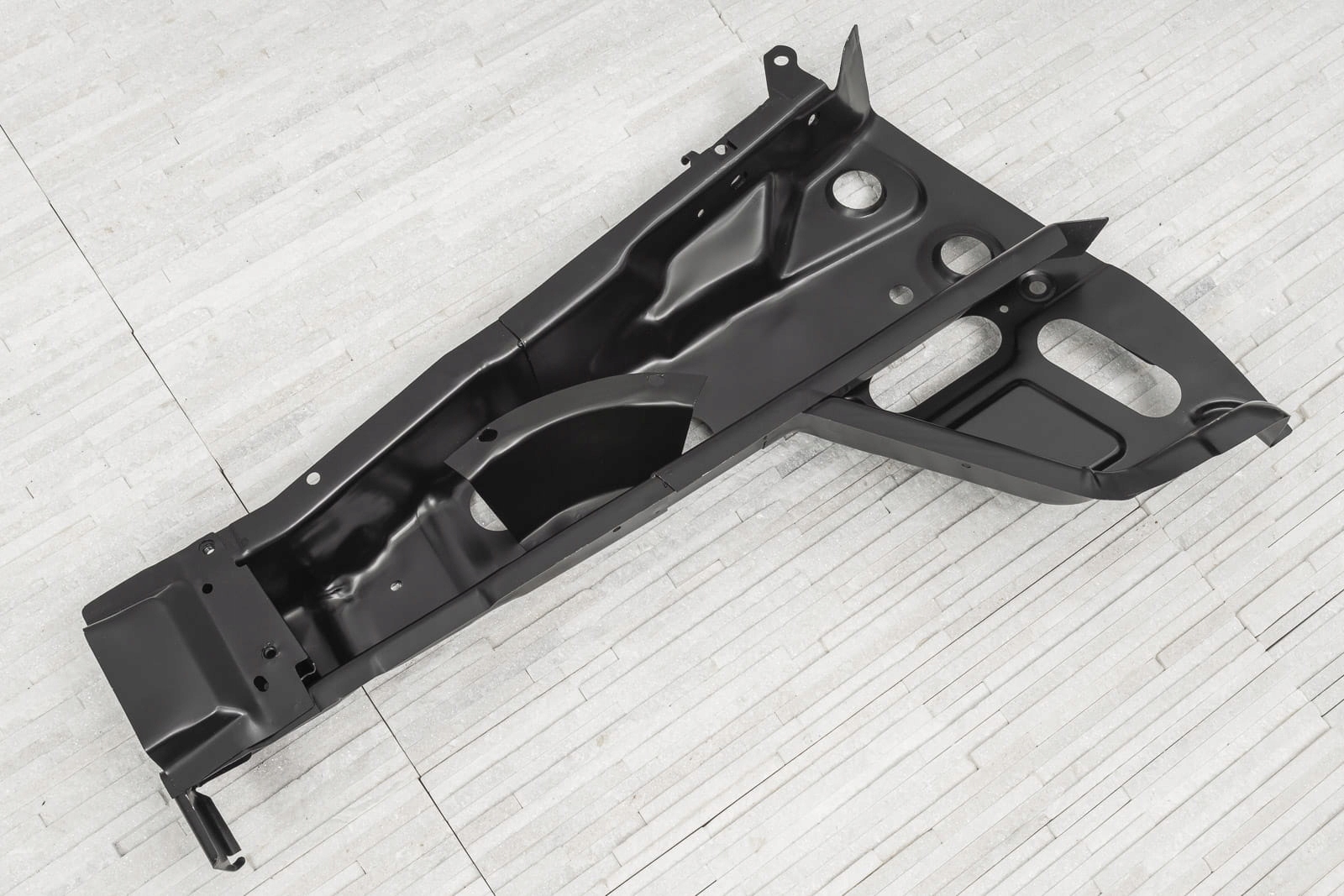 F47056d74e64845c5cb8afc8b6d9