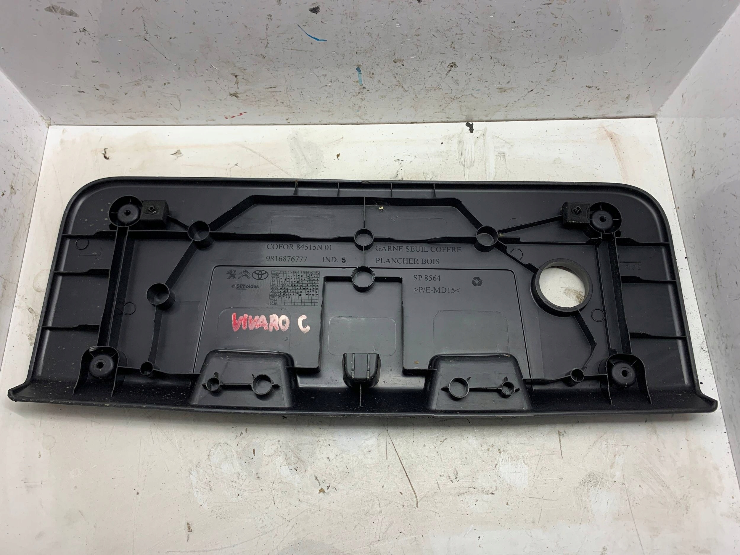 fedél fedél far hátso 9816876777 OPEL VIVARO C(2019-)PROACE JUMPY SCUDO