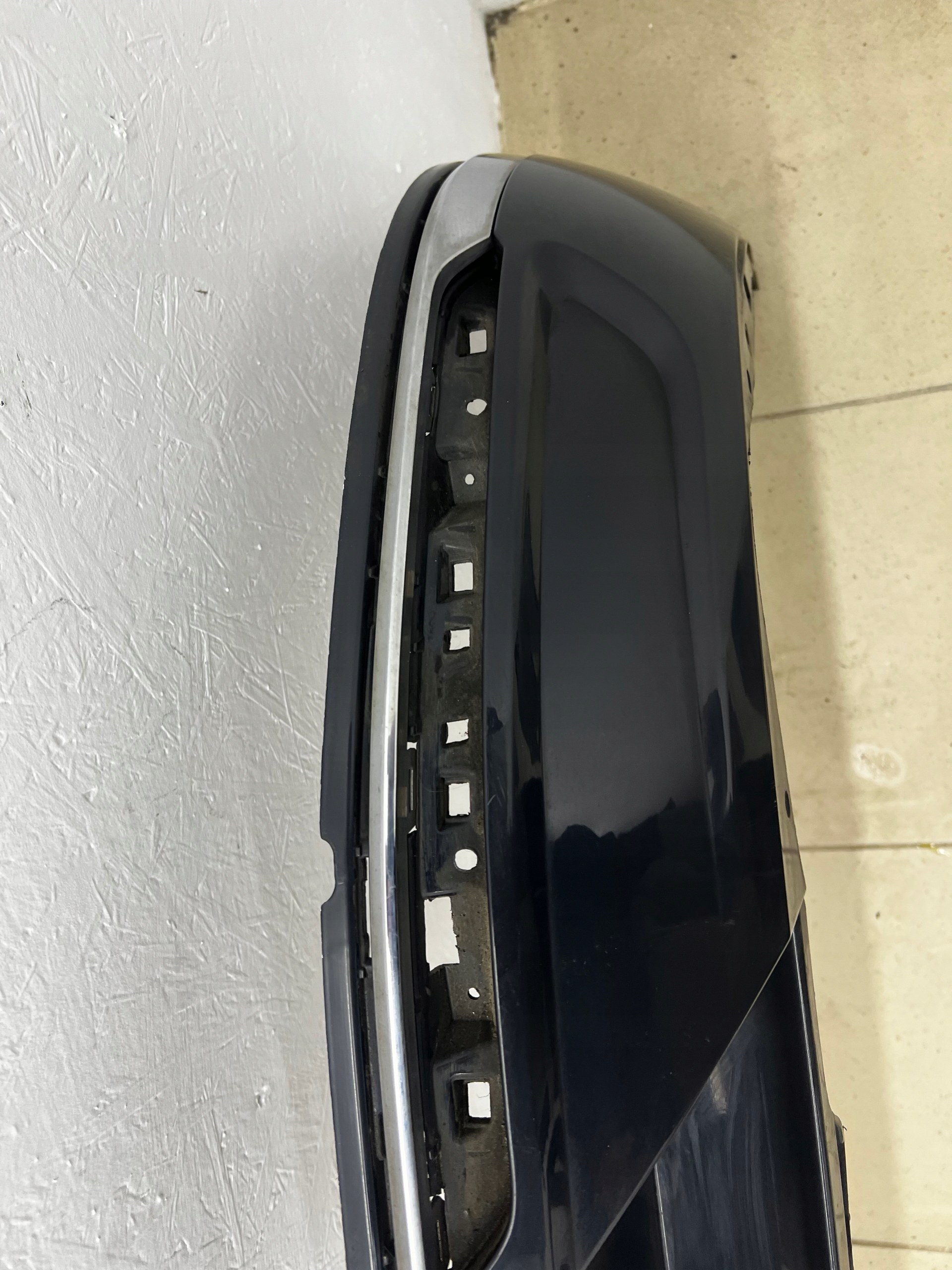 Accessoires Diffuseur Pare choc Arrière VOLKSWAGEN PASSAT B8 KOMBI LI7F
