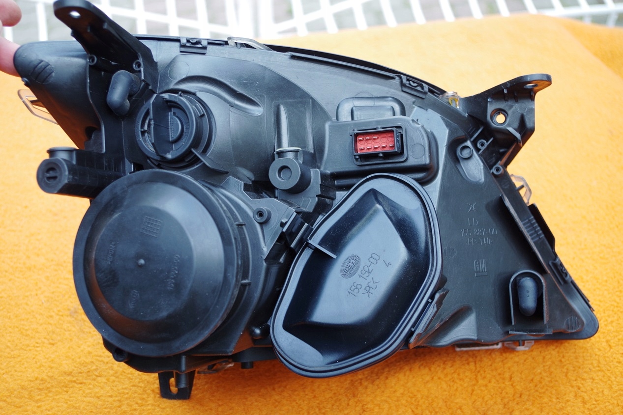 OPEL VECTRA C GTS OPC SIGNUM LEWA CZARNA 15588700 Numer katalogowy producenta 15588700