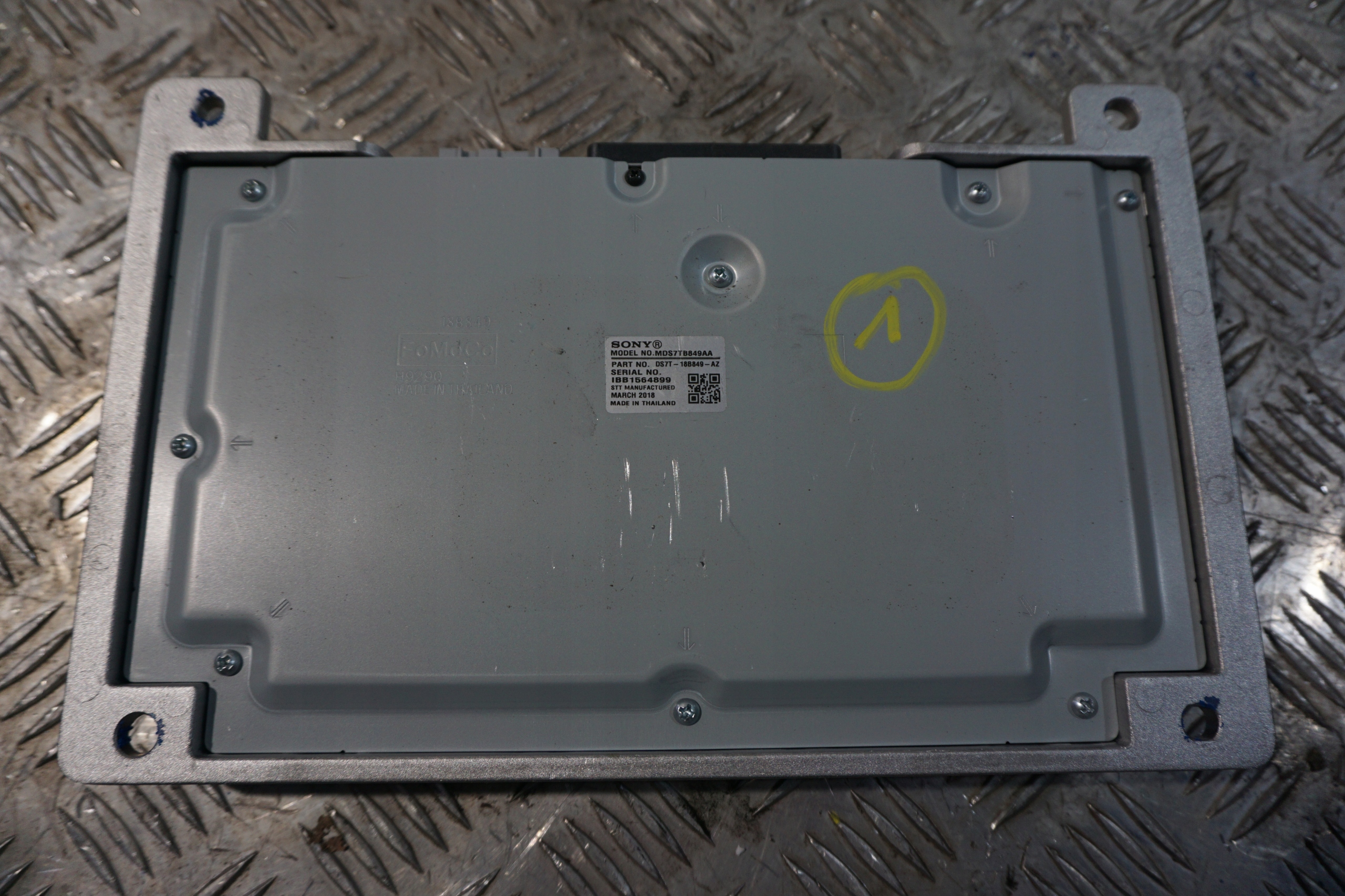 WZMACNIACZ FORD MONDEO MK5 V 14- MDS7TB849AA Kod producenta DS7T-18B849-AZ