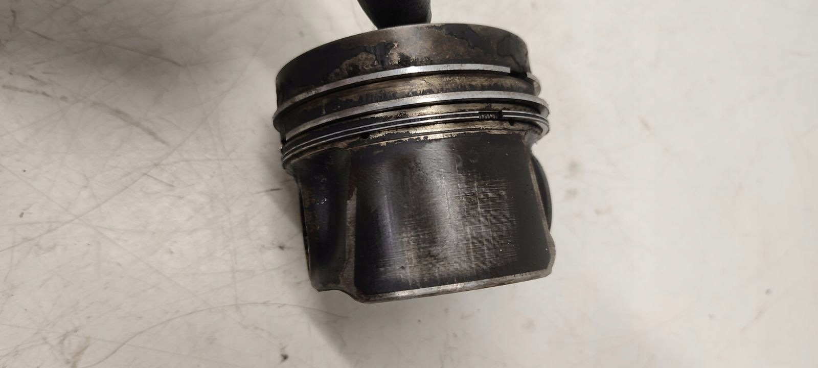 piston VW Crafter II 7C0 DAV