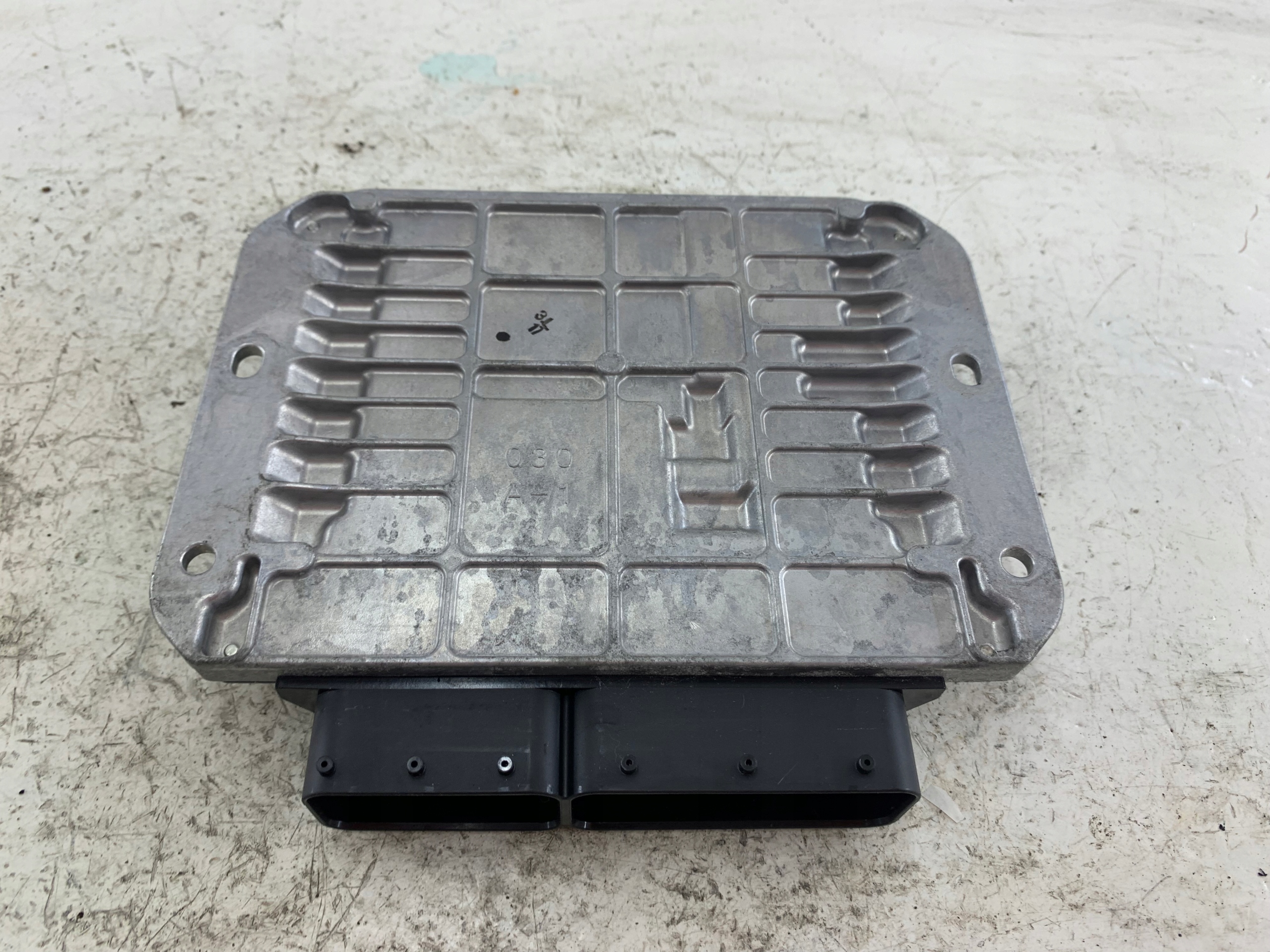 MAZDA 6 GH II 2.2 CITD control unit of the engine R2AB18881L