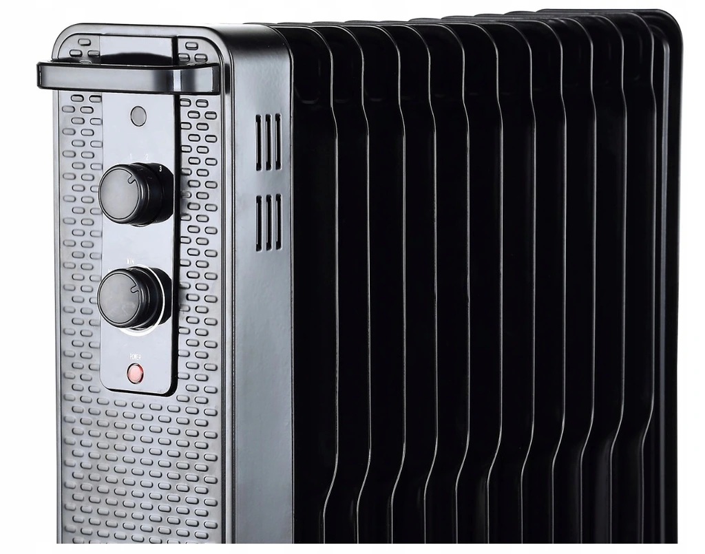 ЕЛЕКТРИЧНИЙ МАСЛОНАГРІВНИК OIL 3000W RIBS Код виробника OIL HEATER 3000W 13 RIB