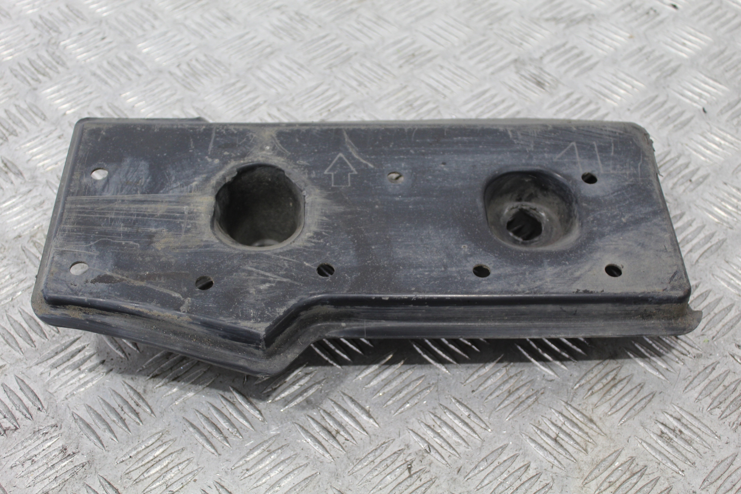cover left TOYOTA VERSO 09- 58168-0F010