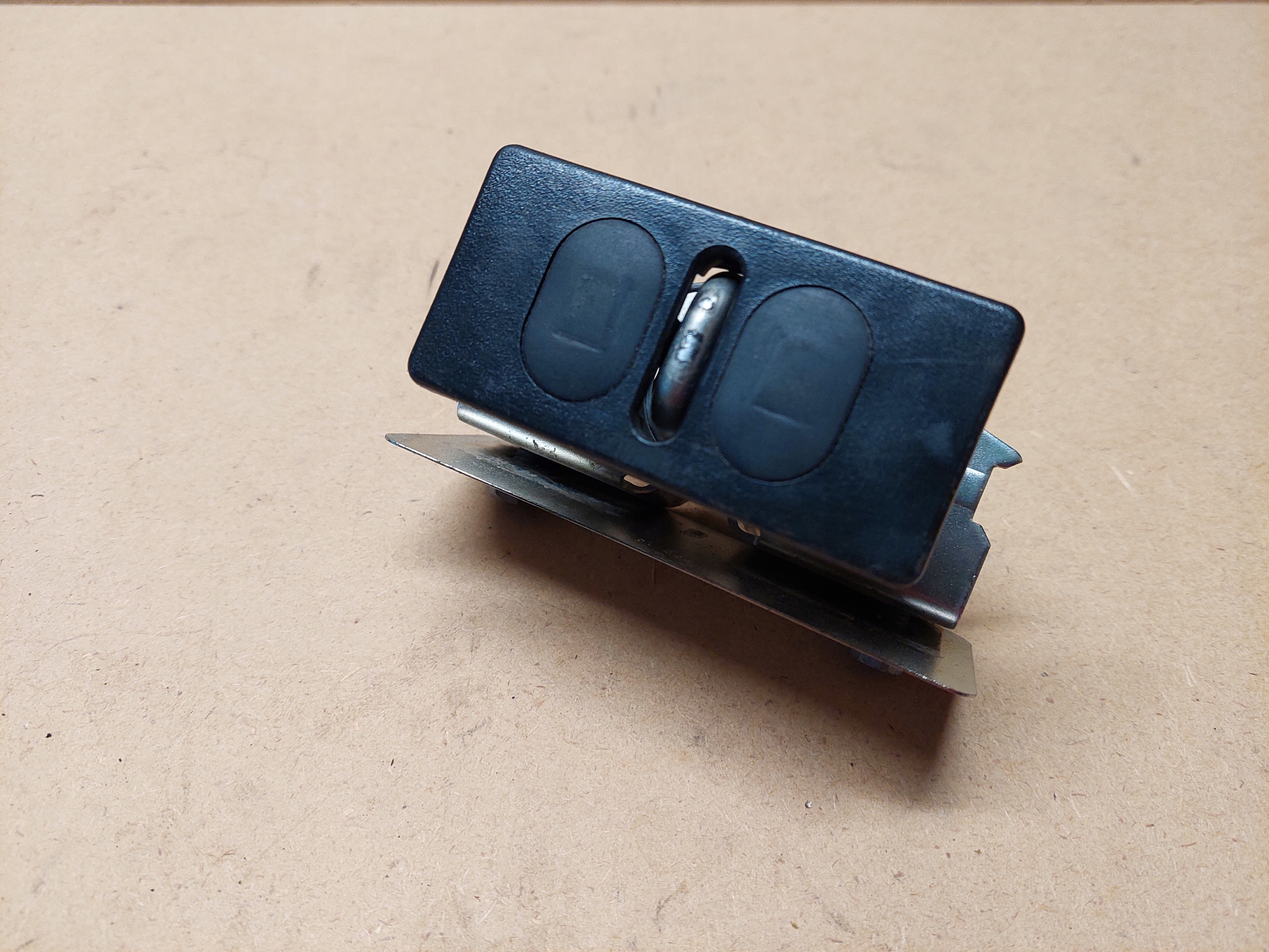 Citroen C5 III Sedan Rygiel Klapy Bagażnika Typ samochodu Samochody osobowe