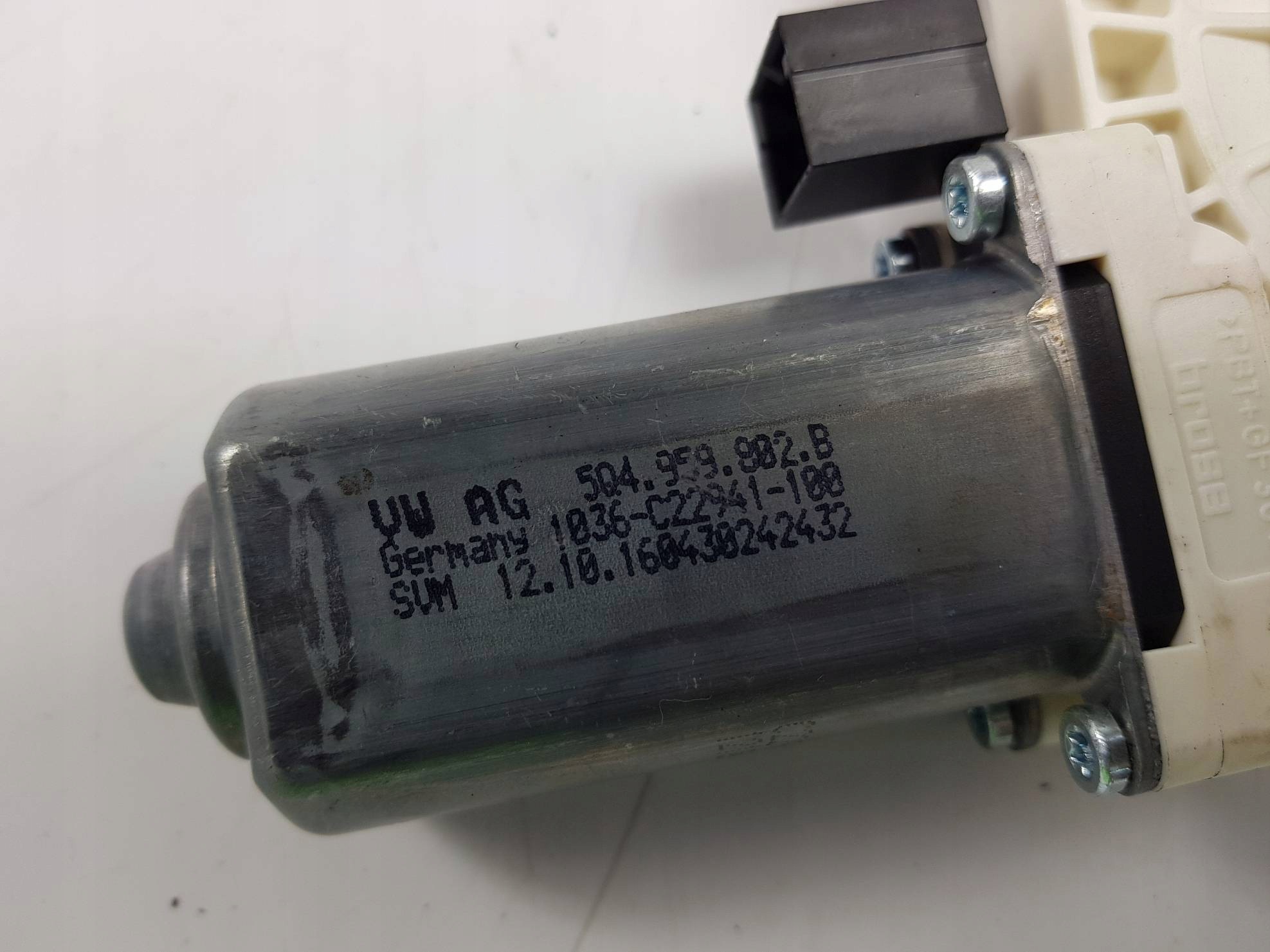 mini motor windows right front 5Q4959802B VOLKSWAGEN PASSAT B8