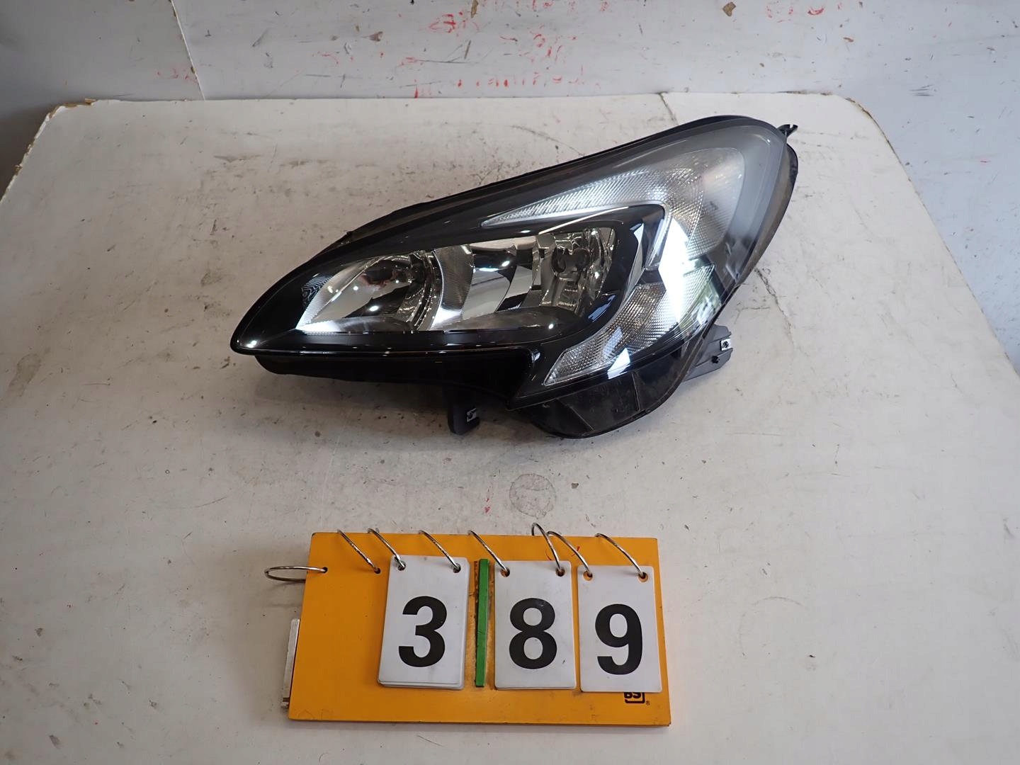 light front front left OPEL CORSA E 2014- 39108222