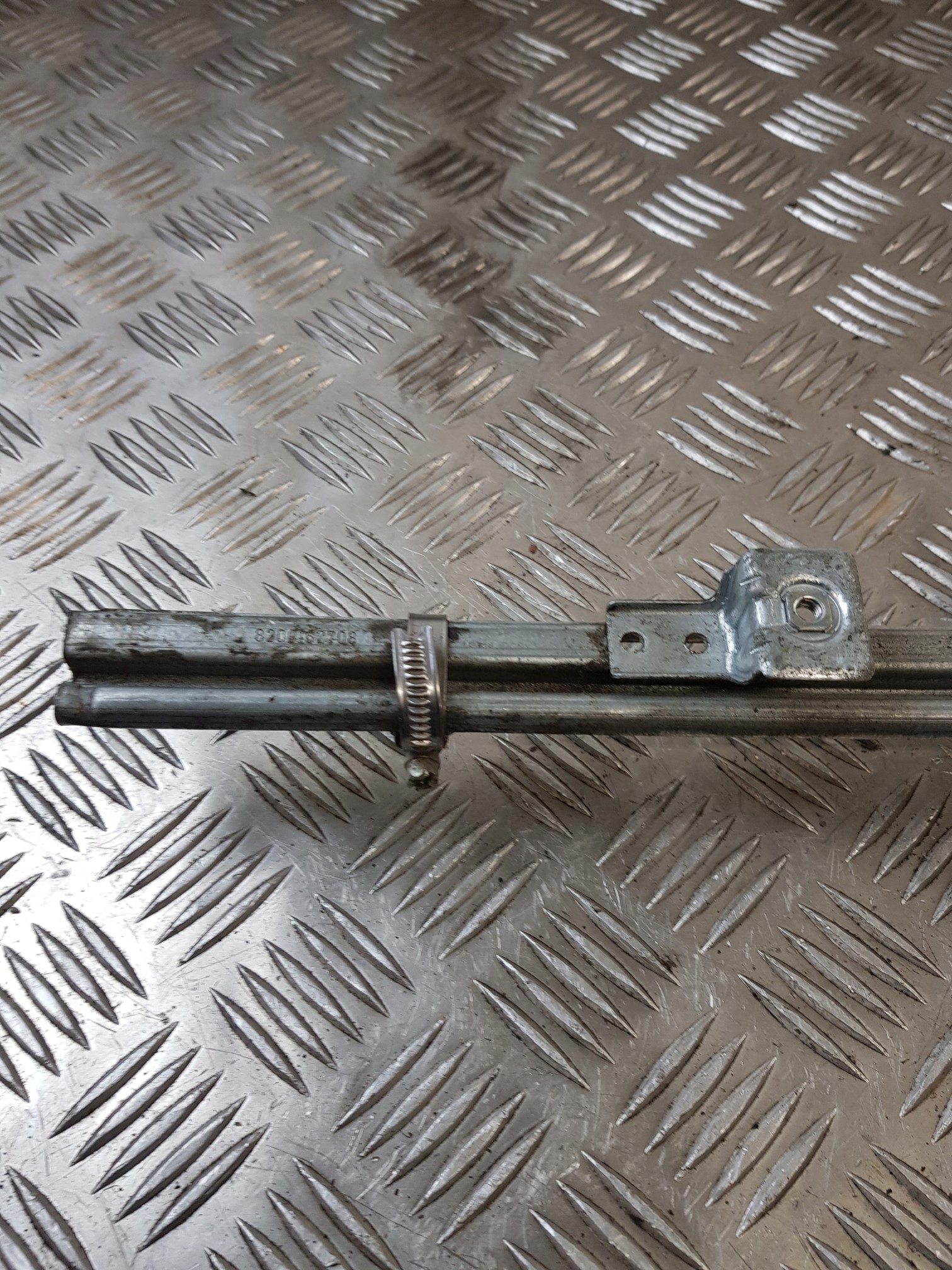 mechanism window regulator left front 2PIN 400739 OPEL MOVANO A 01R
