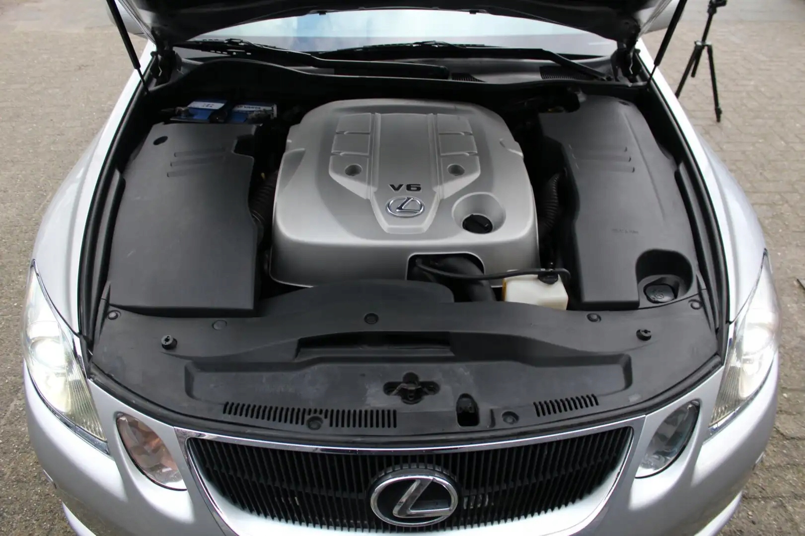 Pas przedni Lexus GS 300 05-