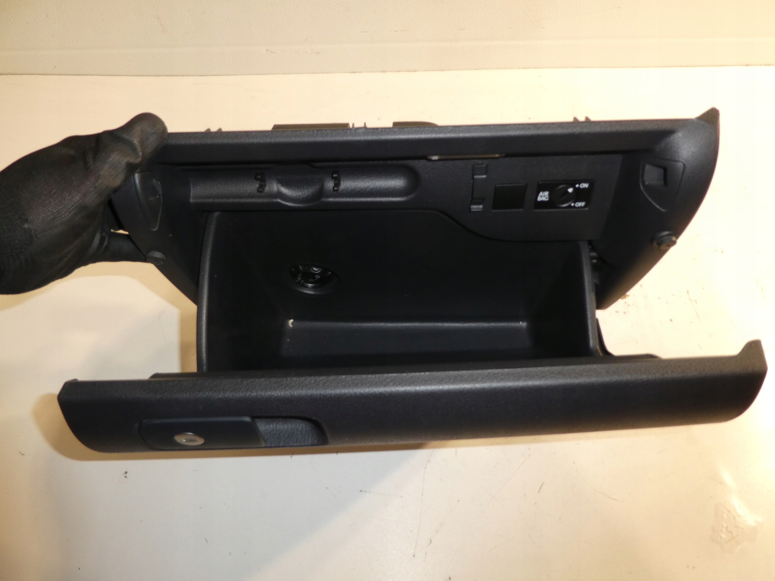 VW GOLF VI PLUS HANDSCHUHFACH DES BEIFAHRERS 5M1857097Q